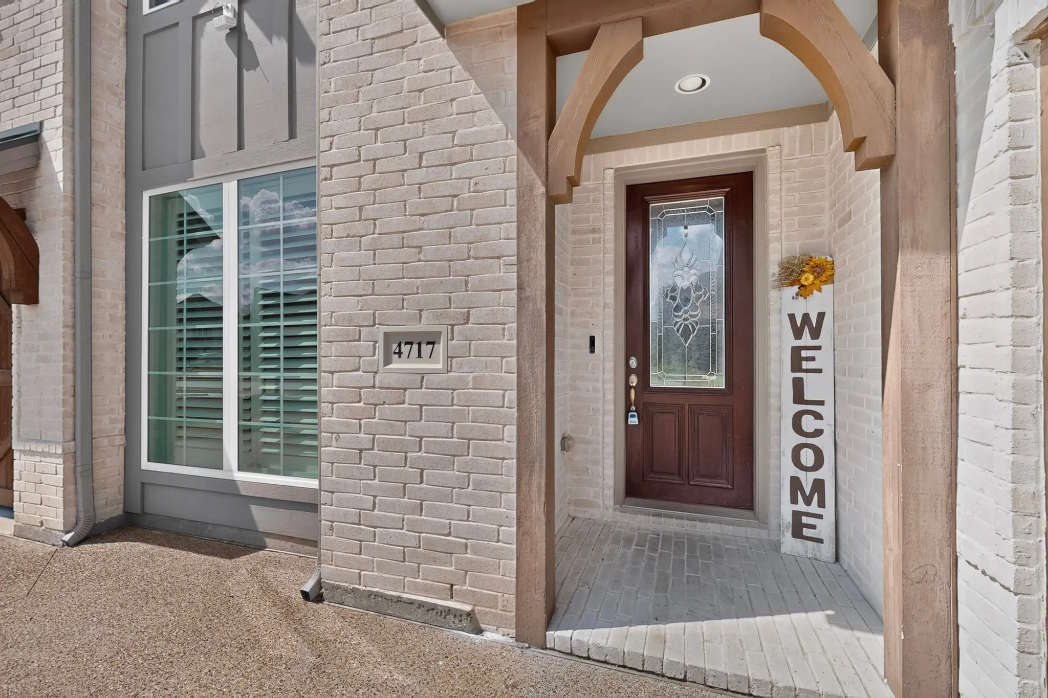 Single Family Residence For Sale in Tarrant County , 4717 Antebellum Lane, Mansfield, Texas 76063, 4 Bedroom, 3 Bathroom, 2 Garage spaces, 3,018 Sqft, built in 2021, mls#21382603, Real Estate Agent in Mansfield, Homes For Sale in Tarrant county, Homes For Sale in Mansfield, Realtor in Mansfield Texas, Real Estate Brokerage Independent Realty Texas, Luminita Cordes Realtor