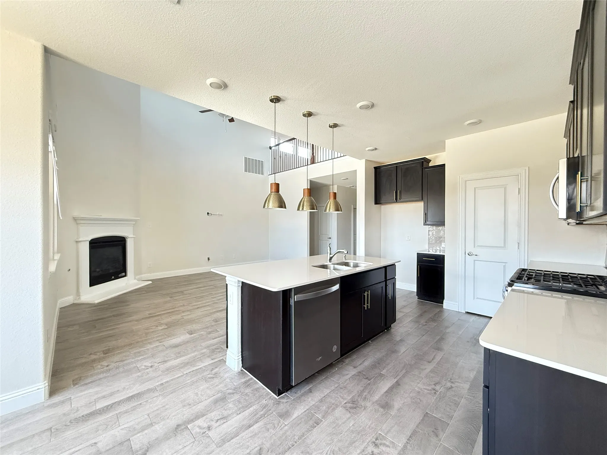 Single Family Residence For Rent in Kaufman County , 4238 Long Drive, Forney, Texas 75126, 4 Bedroom, 3 Bathroom, 2 Garage spaces, 2,312 Sqft, built in 2022, mls#21375562, Real Estate Agent in Forney, Homes For Rent in Kaufman county, Homes For Rent in Forney, Realtor in Forney Texas, Real Estate Brokerage Independent Realty Texas, Luminita Cordes Realtor