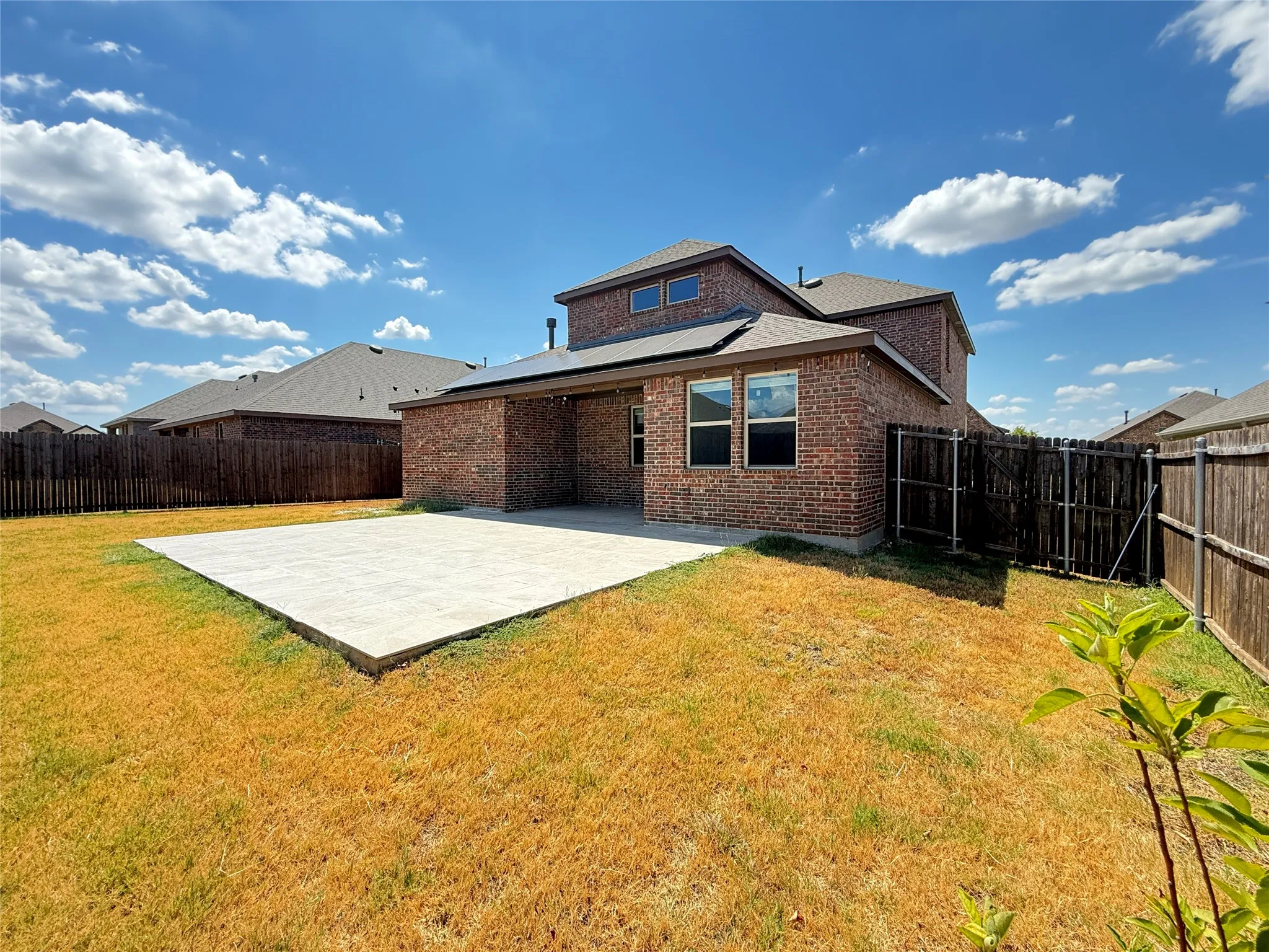 Single Family Residence For Rent in Kaufman County , 4238 Long Drive, Forney, Texas 75126, 4 Bedroom, 3 Bathroom, 2 Garage spaces, 2,312 Sqft, built in 2022, mls#21375562, Real Estate Agent in Forney, Homes For Rent in Kaufman county, Homes For Rent in Forney, Realtor in Forney Texas, Real Estate Brokerage Independent Realty Texas, Luminita Cordes Realtor