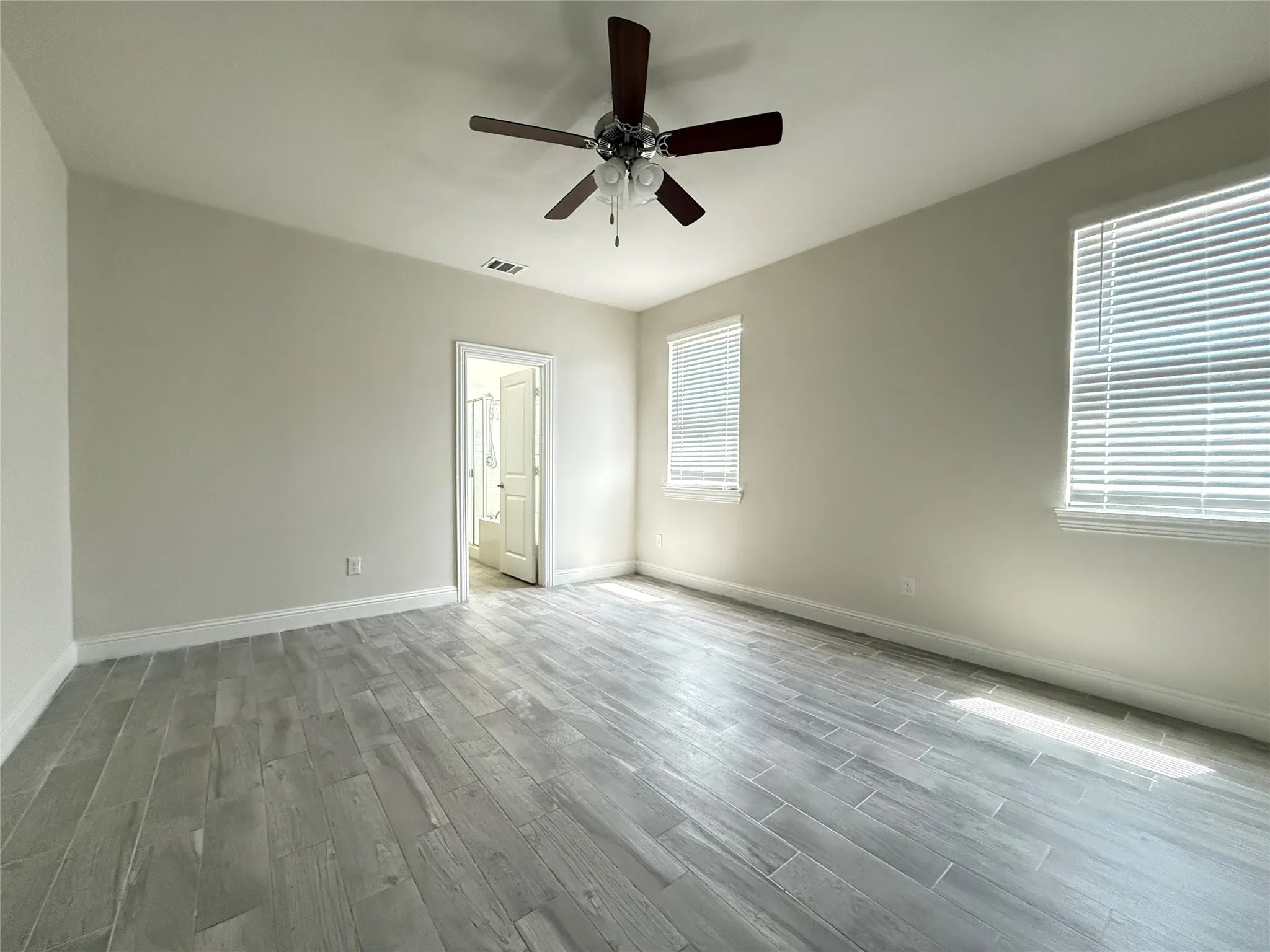 Single Family Residence For Rent in Kaufman County , 4238 Long Drive, Forney, Texas 75126, 4 Bedroom, 3 Bathroom, 2 Garage spaces, 2,312 Sqft, built in 2022, mls#21375562, Real Estate Agent in Forney, Homes For Rent in Kaufman county, Homes For Rent in Forney, Realtor in Forney Texas, Real Estate Brokerage Independent Realty Texas, Luminita Cordes Realtor