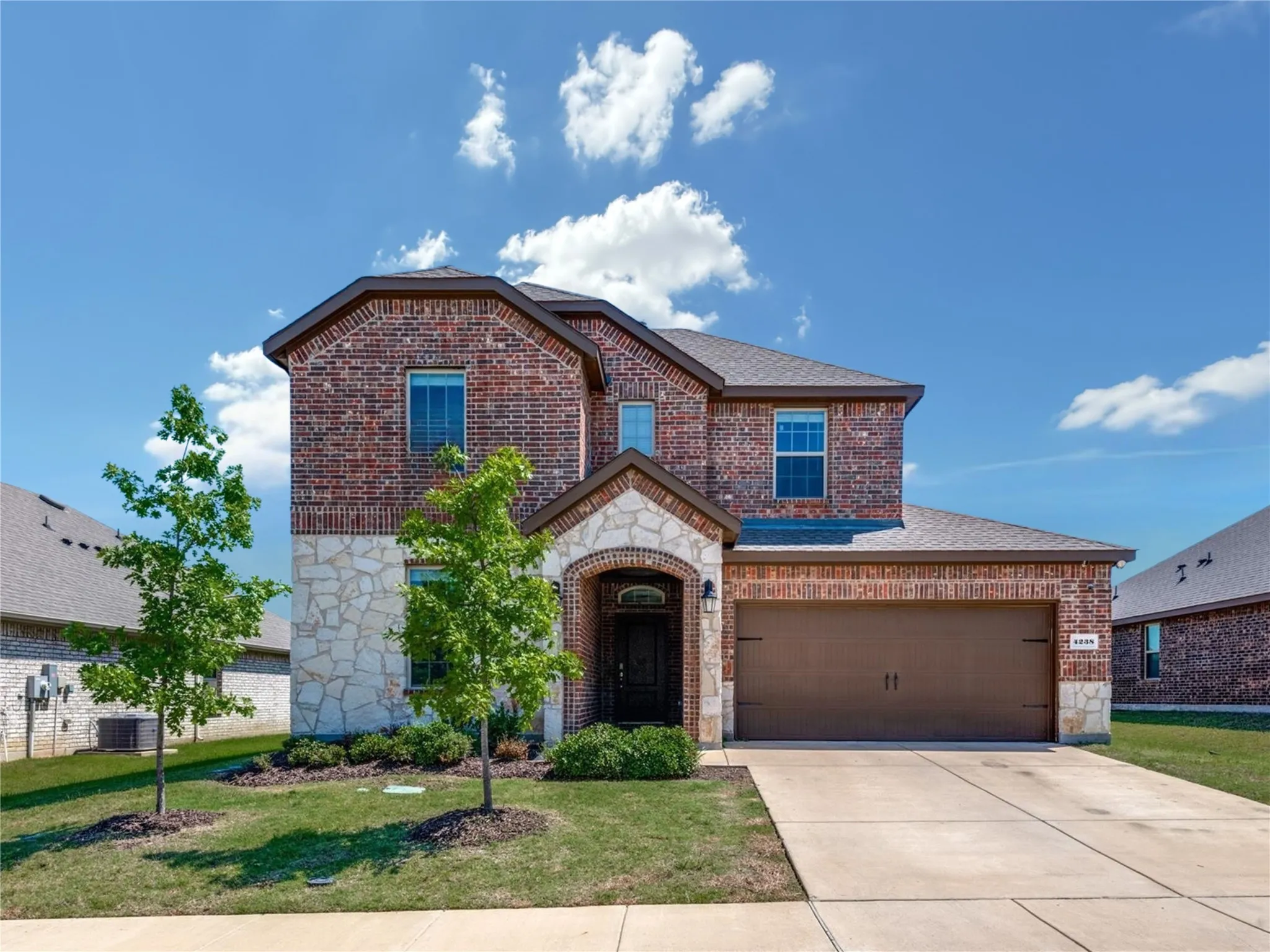Single Family Residence For Rent in Kaufman County , 4238 Long Drive, Forney, Texas 75126, 4 Bedroom, 3 Bathroom, 2 Garage spaces, 2,312 Sqft, built in 2022, mls#21375562, Real Estate Agent in Forney, Homes For Rent in Kaufman county, Homes For Rent in Forney, Realtor in Forney Texas, Real Estate Brokerage Independent Realty Texas, Luminita Cordes Realtor
