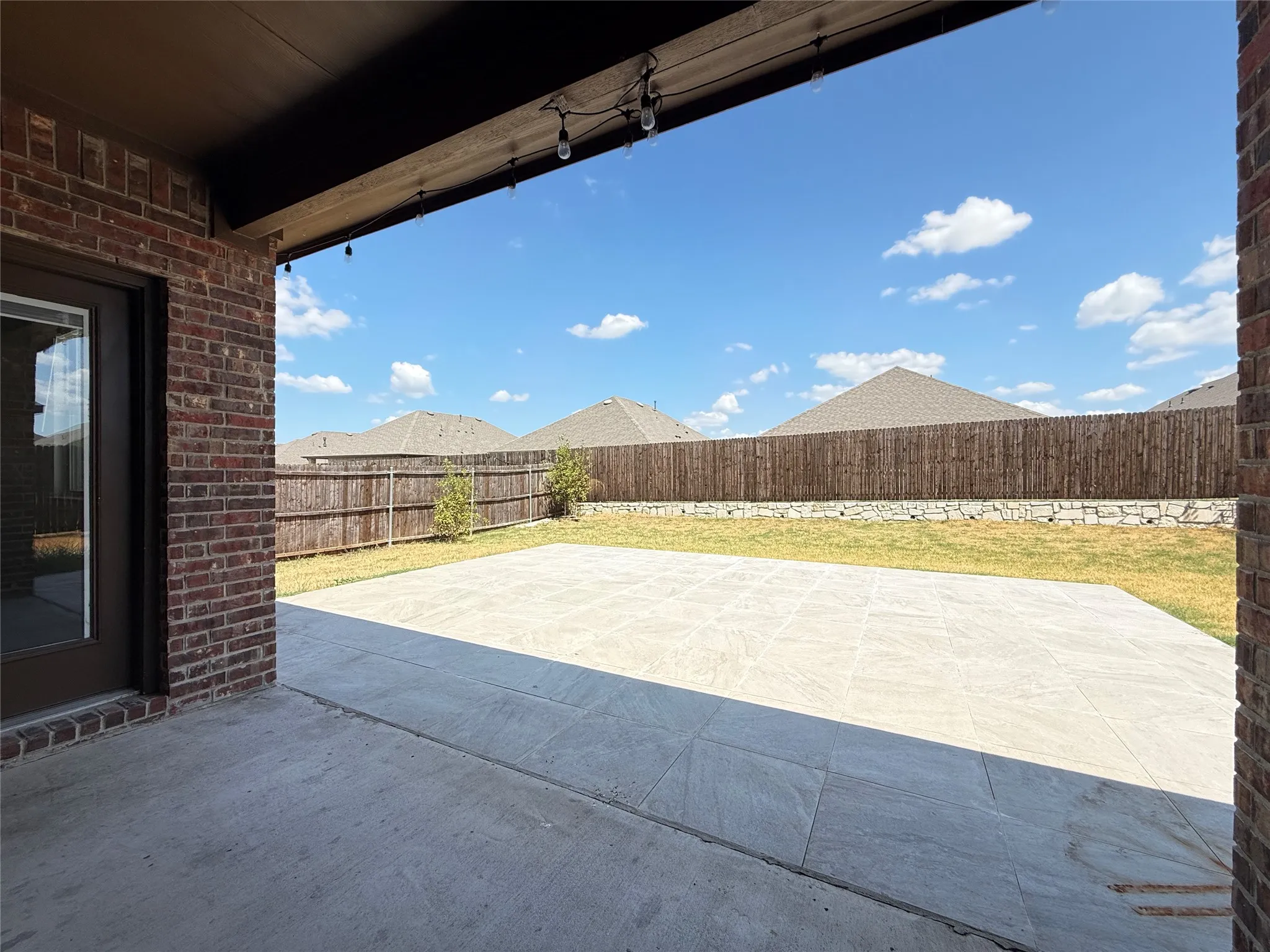 Single Family Residence For Rent in Kaufman County , 4238 Long Drive, Forney, Texas 75126, 4 Bedroom, 3 Bathroom, 2 Garage spaces, 2,312 Sqft, built in 2022, mls#21375562, Real Estate Agent in Forney, Homes For Rent in Kaufman county, Homes For Rent in Forney, Realtor in Forney Texas, Real Estate Brokerage Independent Realty Texas, Luminita Cordes Realtor