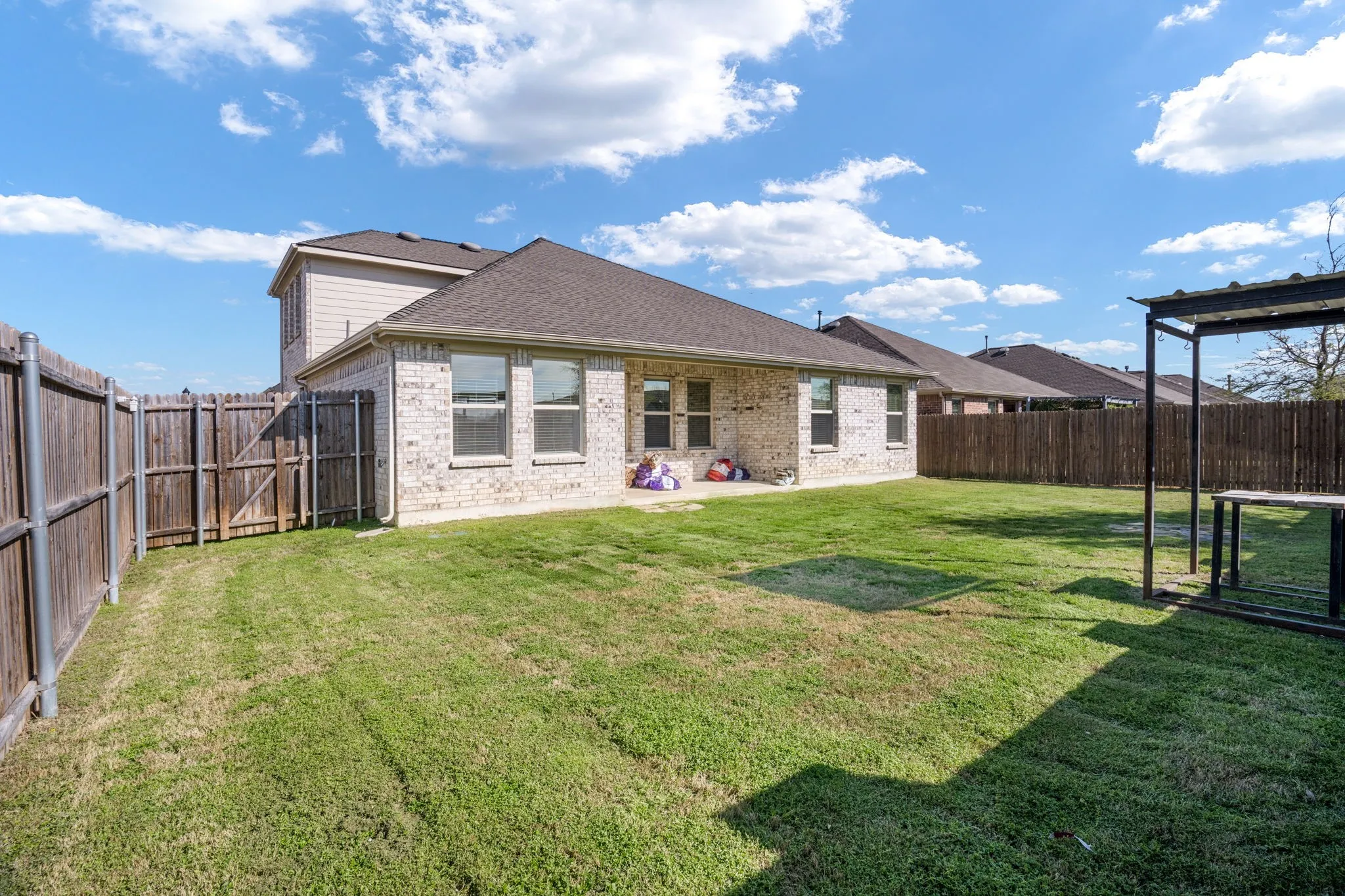 Single Family Residence For Sale in Collin County , 200 Copper Switch Drive, Anna, Texas 75409, 4 Bedroom, 3 Bathroom, 2 Garage spaces, 2,303 Sqft, built in 2020, mls#21380368, Real Estate Agent in Anna, Homes For Sale in Collin county, Homes For Sale in Anna, Realtor in Anna Texas, Real Estate Brokerage Independent Realty Texas, Luminita Cordes Realtor