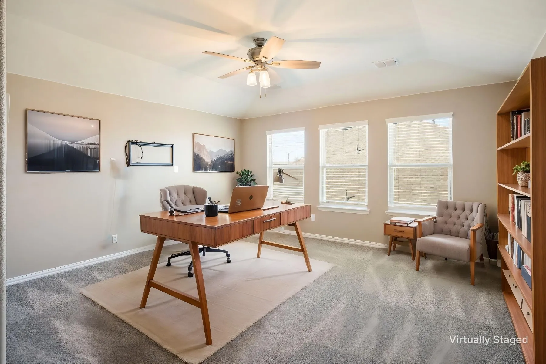 Single Family Residence For Sale in Collin County , 200 Copper Switch Drive, Anna, Texas 75409, 4 Bedroom, 3 Bathroom, 2 Garage spaces, 2,303 Sqft, built in 2020, mls#21380368, Real Estate Agent in Anna, Homes For Sale in Collin county, Homes For Sale in Anna, Realtor in Anna Texas, Real Estate Brokerage Independent Realty Texas, Luminita Cordes Realtor