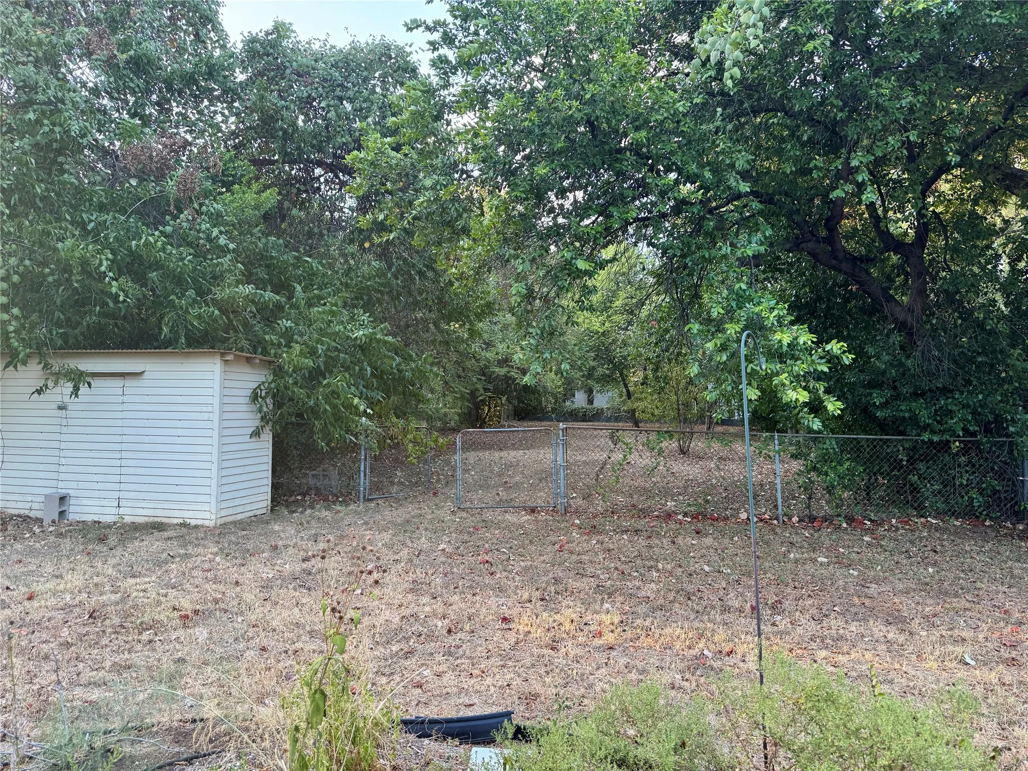 Single Family Residence For Sale in Tarrant County , 1013 Wilshire Boulevard, Arlington, Texas 76012, 2 Bedroom, 1 Bathroom, Garage spaces, 624 Sqft, built in 1955, mls#21376103, Real Estate Agent in Arlington, Homes For Sale in Tarrant county, Homes For Sale in Arlington, Realtor in Arlington Texas, Real Estate Brokerage Independent Realty Texas, Luminita Cordes Realtor