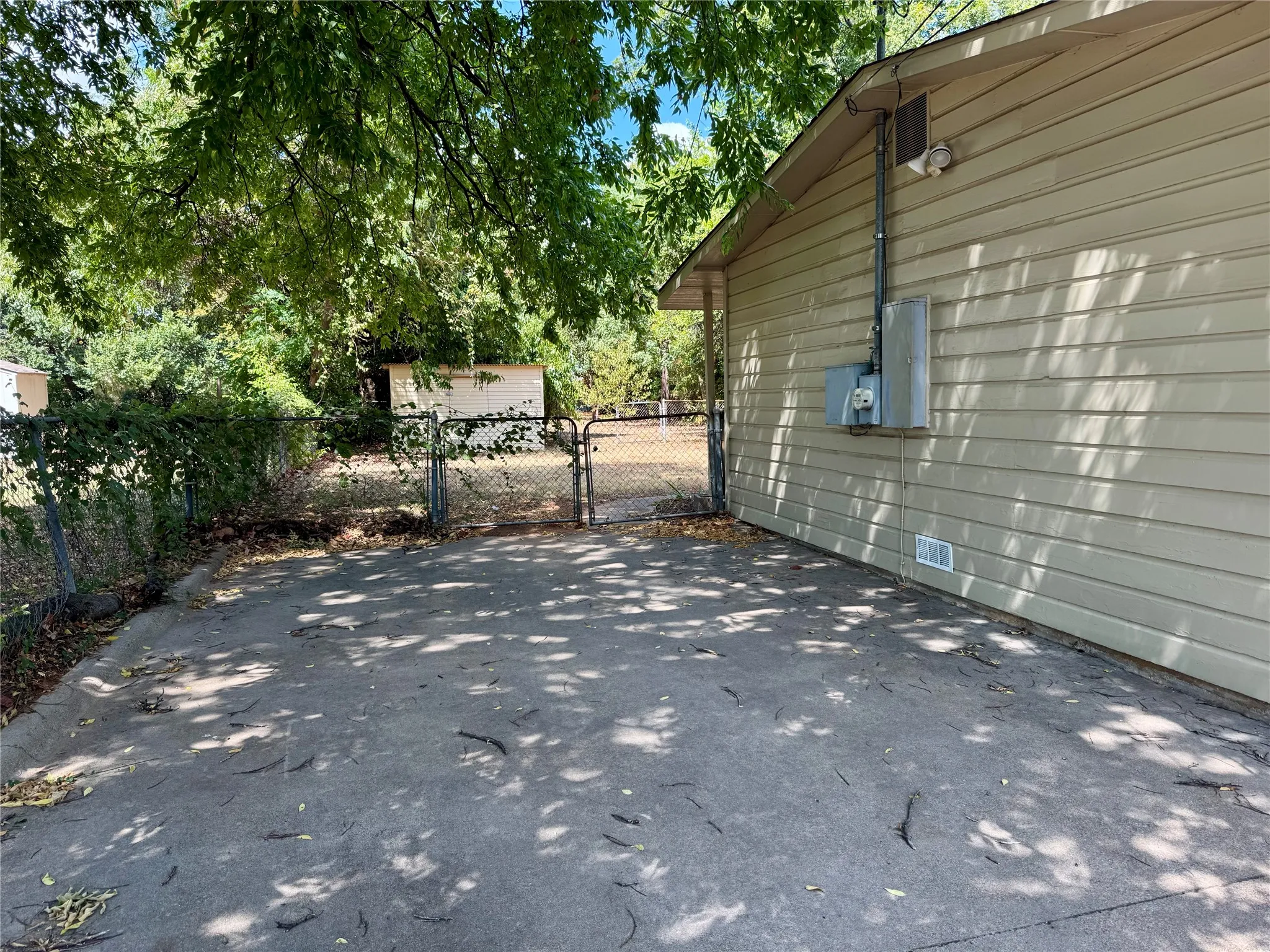 Drive way