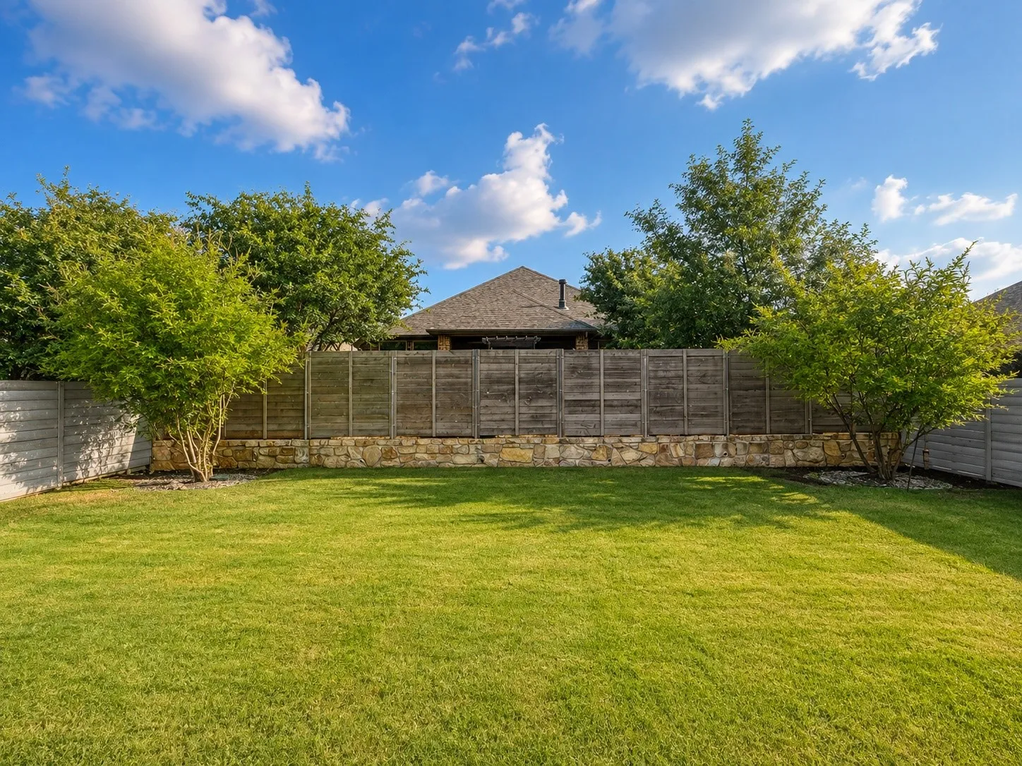 Single Family Residence For Rent in Denton County , 1308 Millerbird Way, Argyle, Texas 76226, 4 Bedroom, 2 Bathroom, 2 Garage spaces, 1,872 Sqft, built in 2021, mls#21382635, Real Estate Agent in Argyle, Homes For Rent in Denton county, Homes For Rent in Argyle, Realtor in Argyle Texas, Real Estate Brokerage Independent Realty Texas, Luminita Cordes Realtor