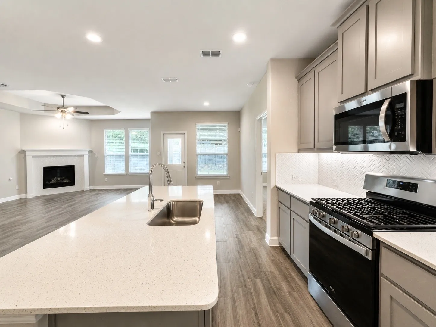 Single Family Residence For Rent in Denton County , 1308 Millerbird Way, Argyle, Texas 76226, 4 Bedroom, 2 Bathroom, 2 Garage spaces, 1,872 Sqft, built in 2021, mls#21382635, Real Estate Agent in Argyle, Homes For Rent in Denton county, Homes For Rent in Argyle, Realtor in Argyle Texas, Real Estate Brokerage Independent Realty Texas, Luminita Cordes Realtor