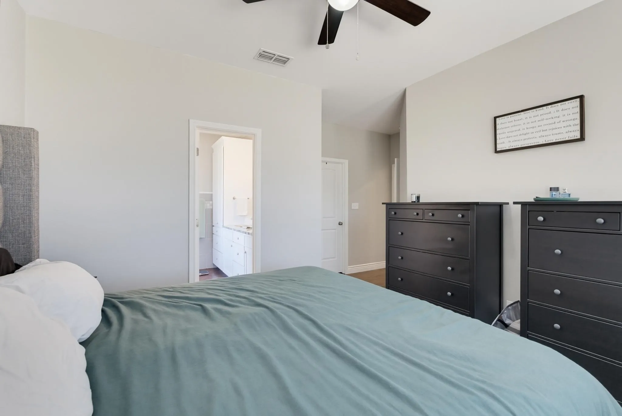 Single Family Residence For Sale in Taylor County , 1534 S 8th Street, Abilene, Texas 79602, 3 Bedroom, 2 Bathroom, 2 Garage spaces, 1,485 Sqft, built in 2008, mls#21382656, Real Estate Agent in Abilene, Homes For Sale in Taylor county, Homes For Sale in Abilene, Realtor in Abilene Texas, Real Estate Brokerage Independent Realty Texas, Luminita Cordes Realtor