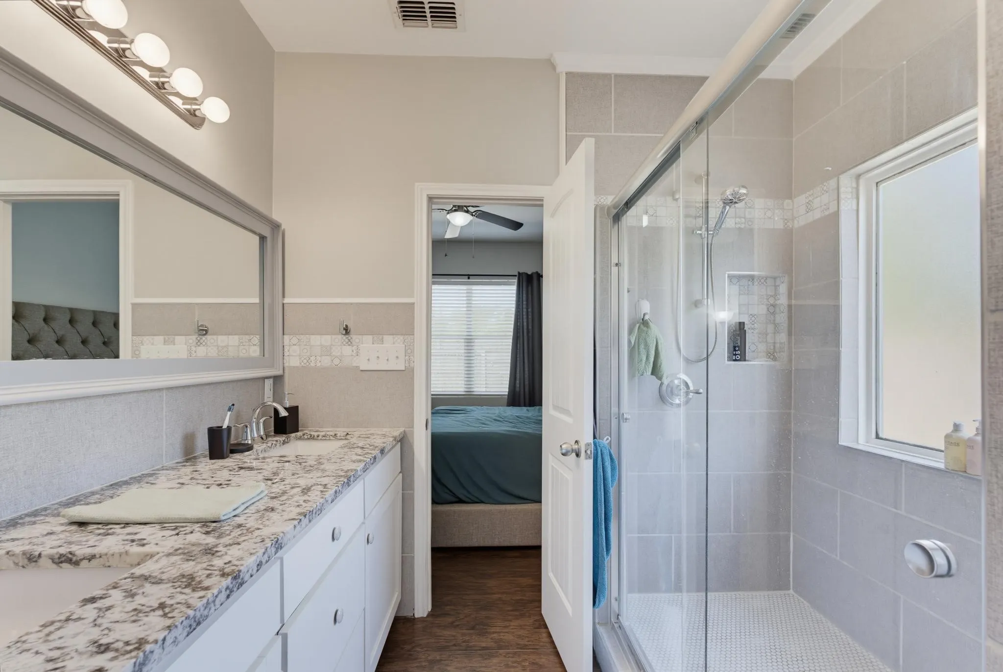 Single Family Residence For Sale in Taylor County , 1534 S 8th Street, Abilene, Texas 79602, 3 Bedroom, 2 Bathroom, 2 Garage spaces, 1,485 Sqft, built in 2008, mls#21382656, Real Estate Agent in Abilene, Homes For Sale in Taylor county, Homes For Sale in Abilene, Realtor in Abilene Texas, Real Estate Brokerage Independent Realty Texas, Luminita Cordes Realtor