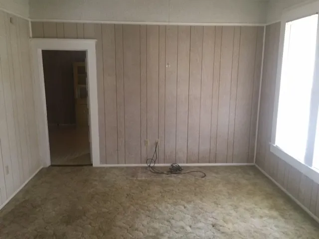 Single Family Residence For Rent in Taylor County , 718 Vine Street, Abilene, Texas 79602, 3 Bedroom, 1 Bathroom, Garage spaces, 1,436 Sqft, built in 1928, mls#21382665, Real Estate Agent in Abilene, Homes For Rent in Taylor county, Homes For Rent in Abilene, Realtor in Abilene Texas, Real Estate Brokerage Independent Realty Texas, Luminita Cordes Realtor