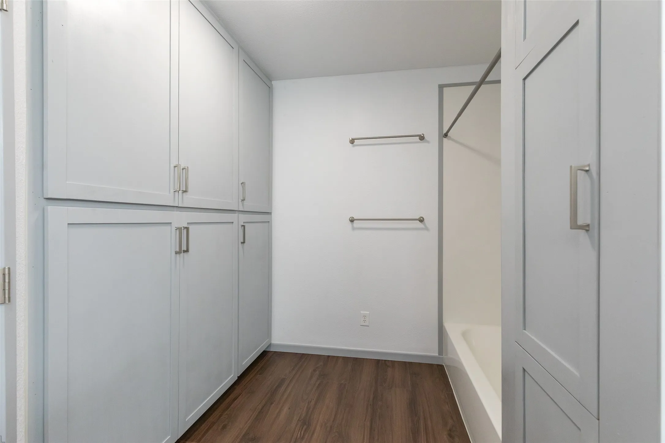 Single Family Residence For Sale in Kent County , 163 Williams Street, Jayton, Texas 79528, 4 Bedroom, 3 Bathroom, Garage spaces, 2,798 Sqft, built in 1965, mls#21324823, Real Estate Agent in Jayton, Homes For Sale in Kent county, Homes For Sale in Jayton, Realtor in Jayton Texas, Real Estate Brokerage Independent Realty Texas, Luminita Cordes Realtor