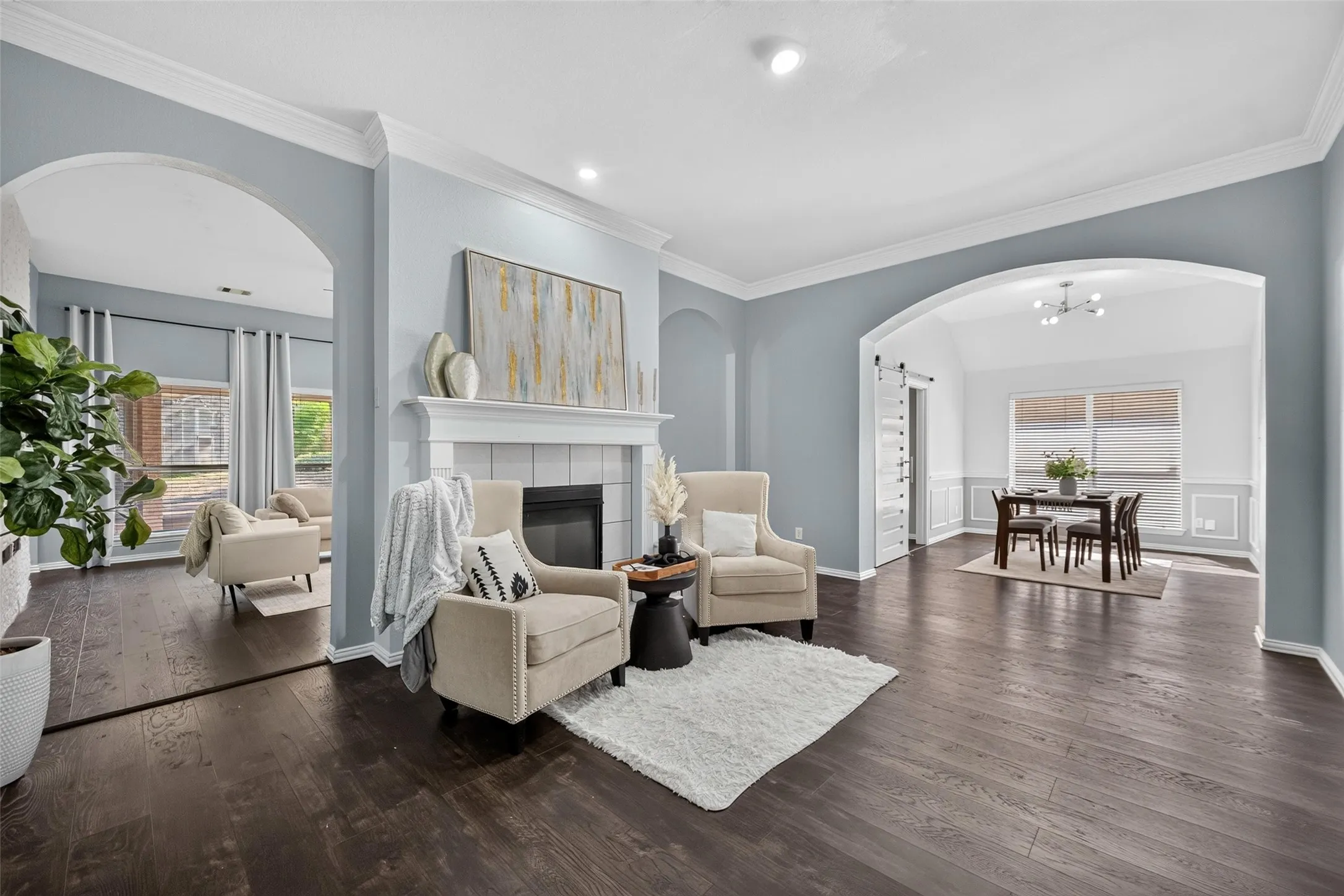 Single Family Residence For Sale in Tarrant County , 1102 Hartman Court, Arlington, Texas 76006, 4 Bedroom, 3 Bathroom, 2 Garage spaces, 2,538 Sqft, built in 1998, mls#21381116, Real Estate Agent in Arlington, Homes For Sale in Tarrant county, Homes For Sale in Arlington, Realtor in Arlington Texas, Real Estate Brokerage Independent Realty Texas, Luminita Cordes Realtor