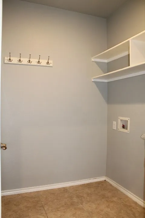 Single Family Residence For Sale in Tarrant County , 11520 Starlight Ranch Trail, Fort Worth, Texas 76052, 4 Bedroom, 2 Bathroom, 2 Garage spaces, 1,807 Sqft, built in 2018, mls#21379304, Real Estate Agent in Fort Worth, Homes For Sale in Tarrant county, Homes For Sale in Fort Worth, Realtor in Fort Worth Texas, Real Estate Brokerage Independent Realty Texas, Luminita Cordes Realtor