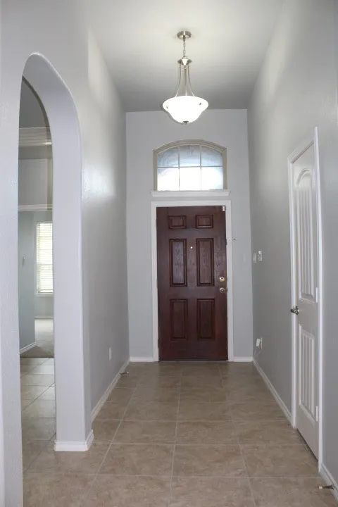 Single Family Residence For Sale in Tarrant County , 11520 Starlight Ranch Trail, Fort Worth, Texas 76052, 4 Bedroom, 2 Bathroom, 2 Garage spaces, 1,807 Sqft, built in 2018, mls#21379304, Real Estate Agent in Fort Worth, Homes For Sale in Tarrant county, Homes For Sale in Fort Worth, Realtor in Fort Worth Texas, Real Estate Brokerage Independent Realty Texas, Luminita Cordes Realtor