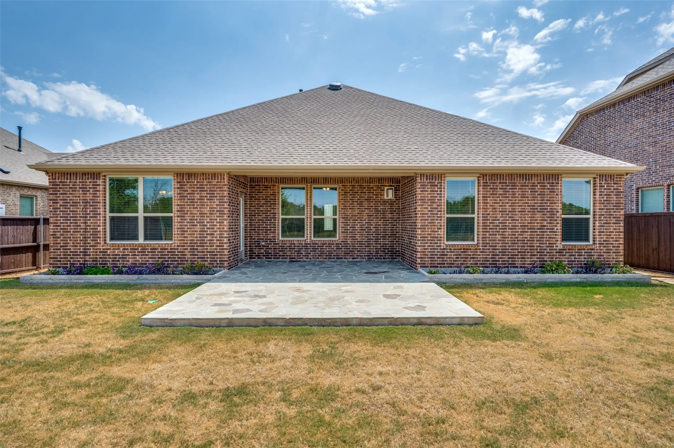 Single Family Residence For Sale in Denton County , 3609 Cimarron River Drive, Celina, Texas 75078, 4 Bedroom, 2 Bathroom, 2 Garage spaces, 2,126 Sqft, built in 2019, mls#21382618, Real Estate Agent in Celina, Homes For Sale in Denton county, Homes For Sale in Celina, Realtor in Celina Texas, Real Estate Brokerage Independent Realty Texas, Luminita Cordes Realtor