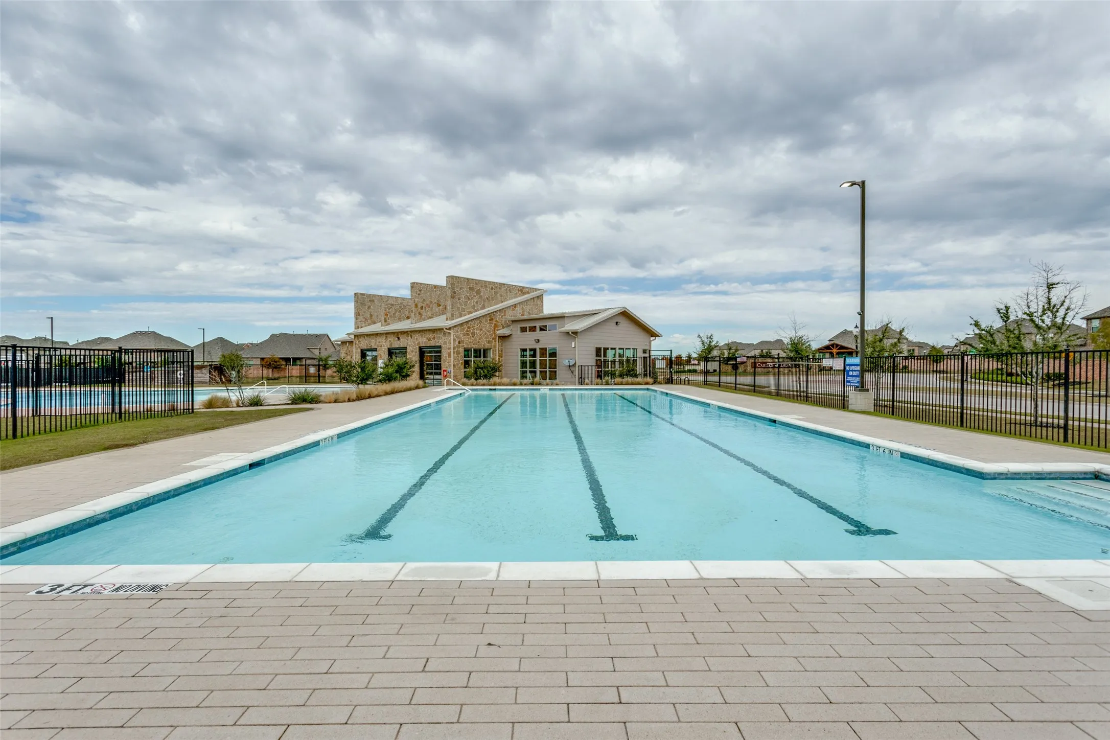 Single Family Residence For Sale in Denton County , 3609 Cimarron River Drive, Celina, Texas 75078, 4 Bedroom, 2 Bathroom, 2 Garage spaces, 2,126 Sqft, built in 2019, mls#21382618, Real Estate Agent in Celina, Homes For Sale in Denton county, Homes For Sale in Celina, Realtor in Celina Texas, Real Estate Brokerage Independent Realty Texas, Luminita Cordes Realtor