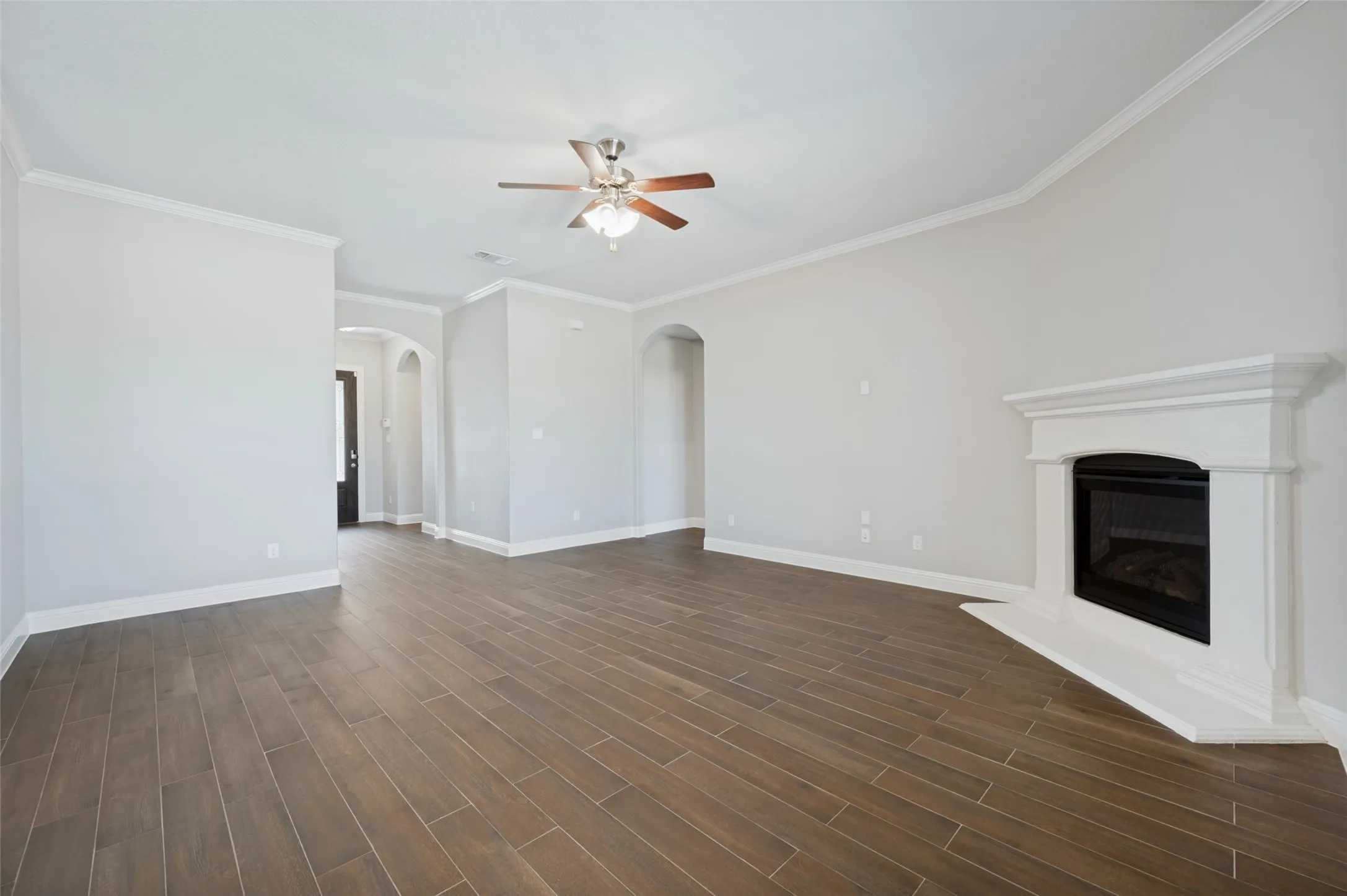 Single Family Residence For Sale in Denton County , 3609 Cimarron River Drive, Celina, Texas 75078, 4 Bedroom, 2 Bathroom, 2 Garage spaces, 2,126 Sqft, built in 2019, mls#21382618, Real Estate Agent in Celina, Homes For Sale in Denton county, Homes For Sale in Celina, Realtor in Celina Texas, Real Estate Brokerage Independent Realty Texas, Luminita Cordes Realtor