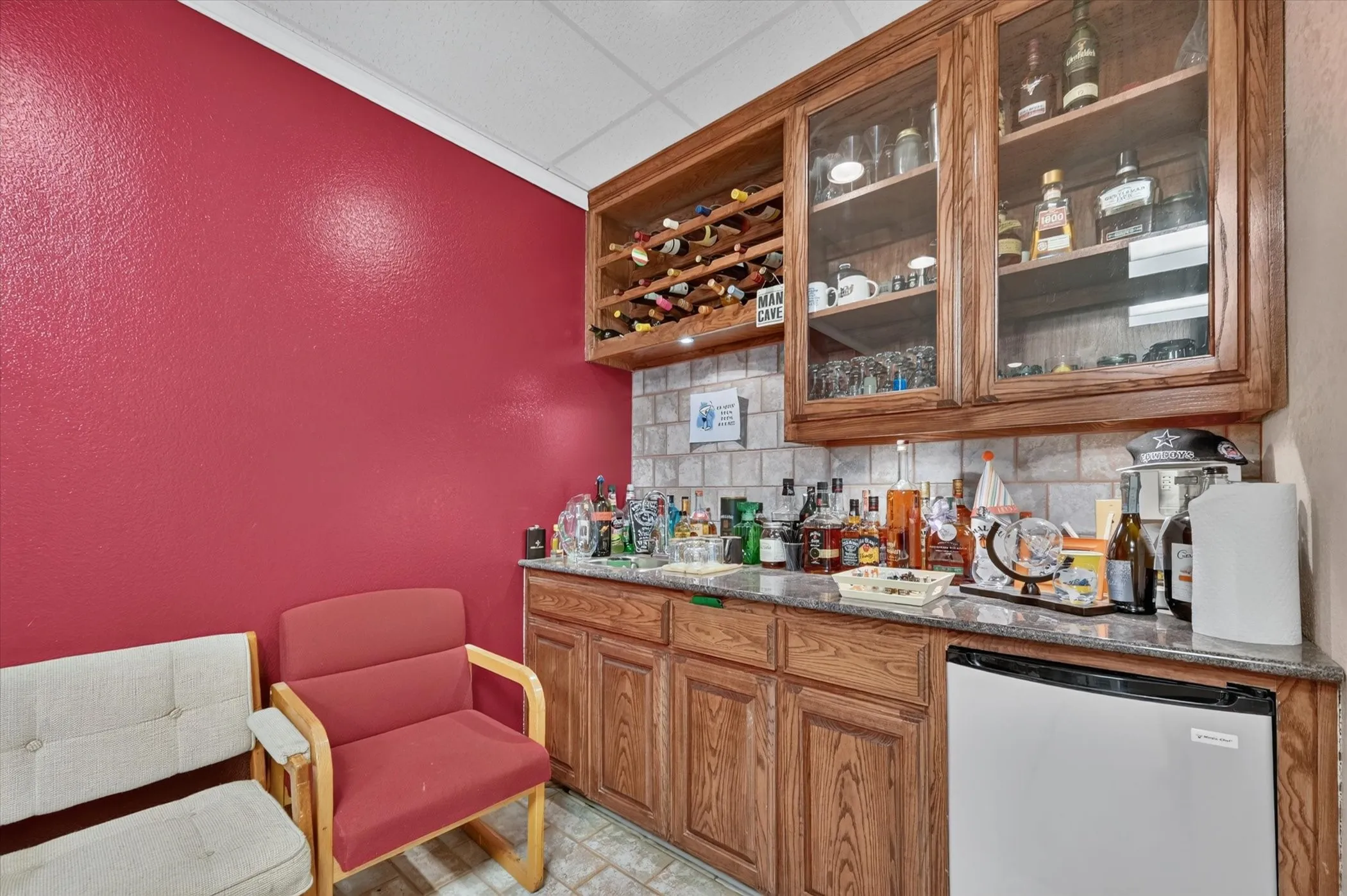 Business For Rent in Dallas County , 329 Centre Street, Dallas, Texas 75208, 0, 0, Garage spaces, 0 Sqft, built in 1962, mls#21382601, Real Estate Agent in Dallas, Homes For Rent in Dallas county, Homes For Rent in Dallas, Realtor in Dallas Texas, Real Estate Brokerage Independent Realty Texas, Luminita Cordes Realtor