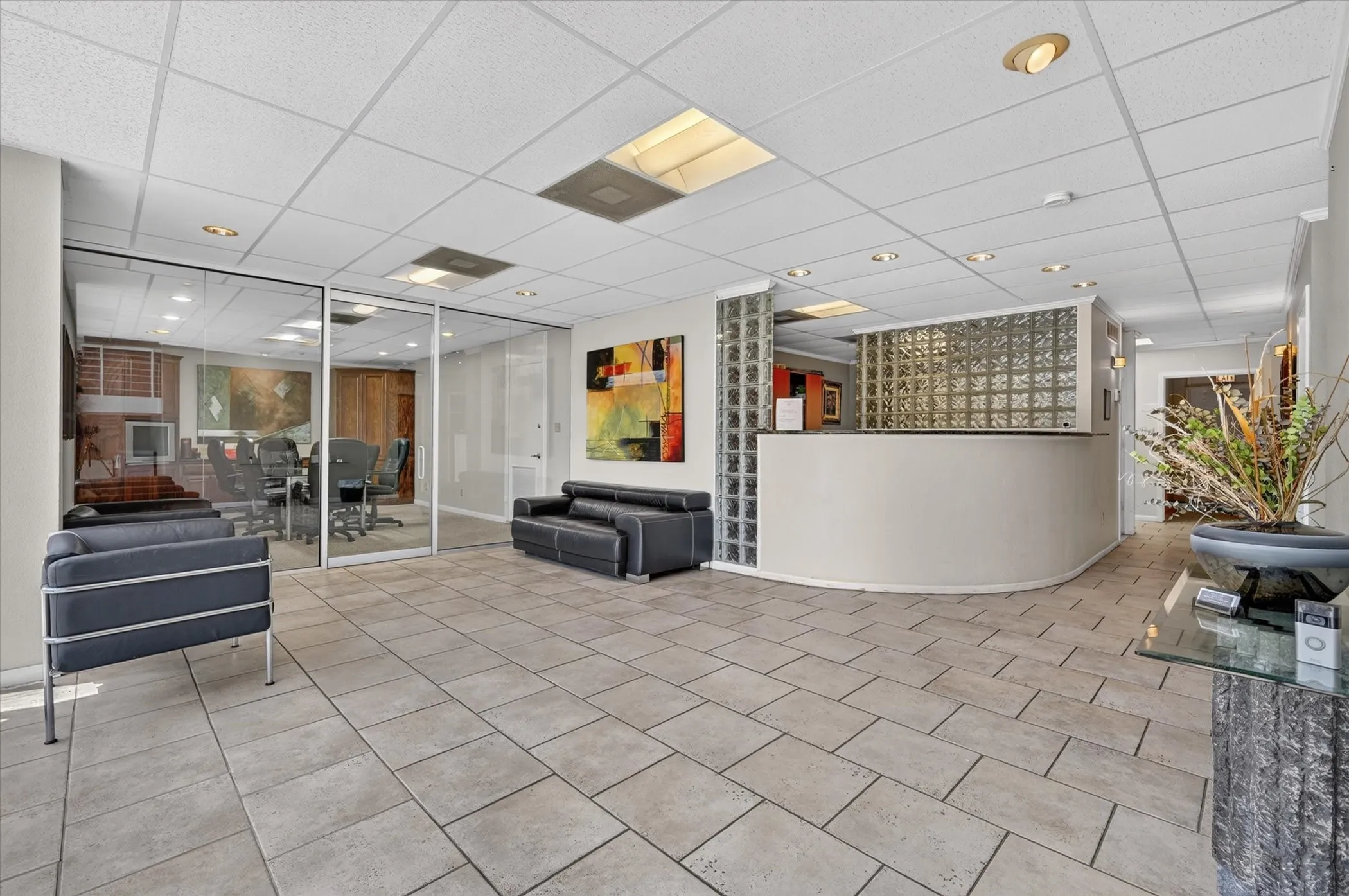 Business For Rent in Dallas County , 329 Centre Street, Dallas, Texas 75208, 0, 0, Garage spaces, 0 Sqft, built in 1962, mls#21382601, Real Estate Agent in Dallas, Homes For Rent in Dallas county, Homes For Rent in Dallas, Realtor in Dallas Texas, Real Estate Brokerage Independent Realty Texas, Luminita Cordes Realtor