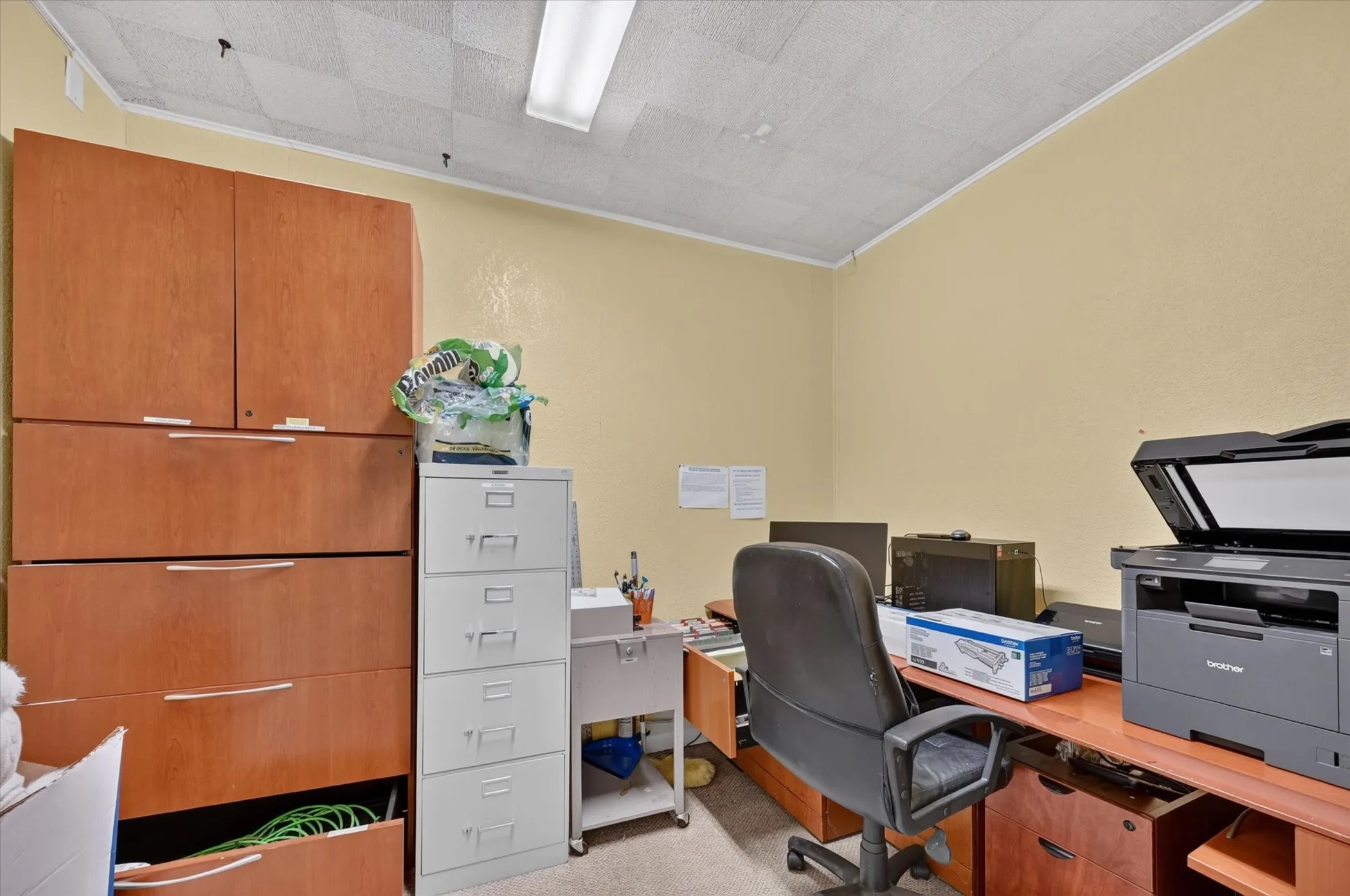 Business For Rent in Dallas County , 329 Centre Street, Dallas, Texas 75208, 0, 0, Garage spaces, 0 Sqft, built in 1962, mls#21382601, Real Estate Agent in Dallas, Homes For Rent in Dallas county, Homes For Rent in Dallas, Realtor in Dallas Texas, Real Estate Brokerage Independent Realty Texas, Luminita Cordes Realtor
