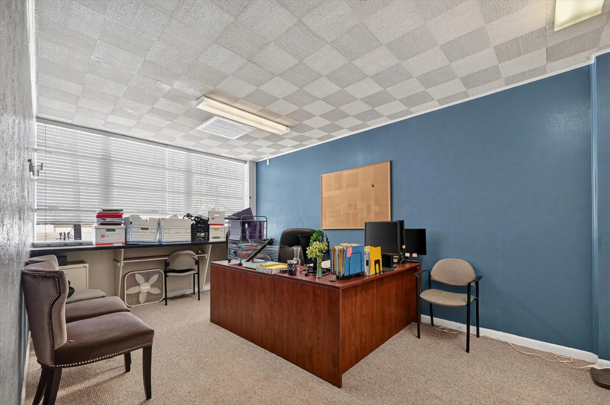 Business For Rent in Dallas County , 329 Centre Street, Dallas, Texas 75208, 0, 0, Garage spaces, 0 Sqft, built in 1962, mls#21382601, Real Estate Agent in Dallas, Homes For Rent in Dallas county, Homes For Rent in Dallas, Realtor in Dallas Texas, Real Estate Brokerage Independent Realty Texas, Luminita Cordes Realtor