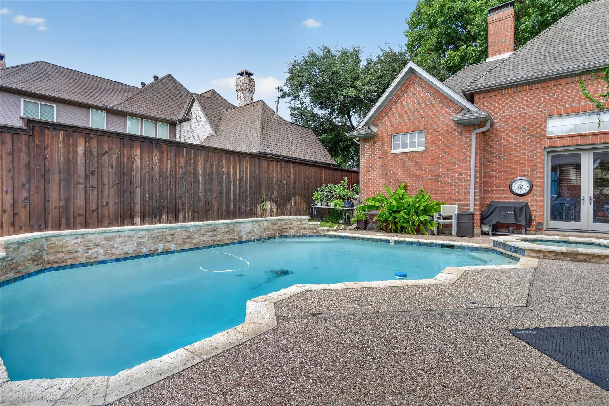 Single Family Residence For Sale in Collin County , 5144 Bellerive Drive, Dallas, Texas 75287, 4 Bedroom, 5 Bathroom, 3 Garage spaces, 4,369 Sqft, built in 1990, mls#21382682, Real Estate Agent in Dallas, Homes For Sale in Collin county, Homes For Sale in Dallas, Realtor in Dallas Texas, Real Estate Brokerage Independent Realty Texas, Luminita Cordes Realtor