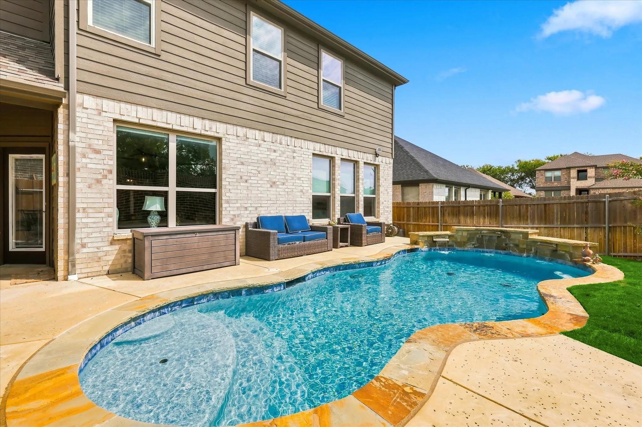 Single Family Residence For Sale in Tarrant County , 4868 Nickeldale Court, Fort Worth, Texas 76244, 4 Bedroom, 4 Bathroom, 3 Garage spaces, 3,030 Sqft, built in 2019, mls#21381715, Real Estate Agent in Fort Worth, Homes For Sale in Tarrant county, Homes For Sale in Fort Worth, Realtor in Fort Worth Texas, Real Estate Brokerage Independent Realty Texas, Luminita Cordes Realtor