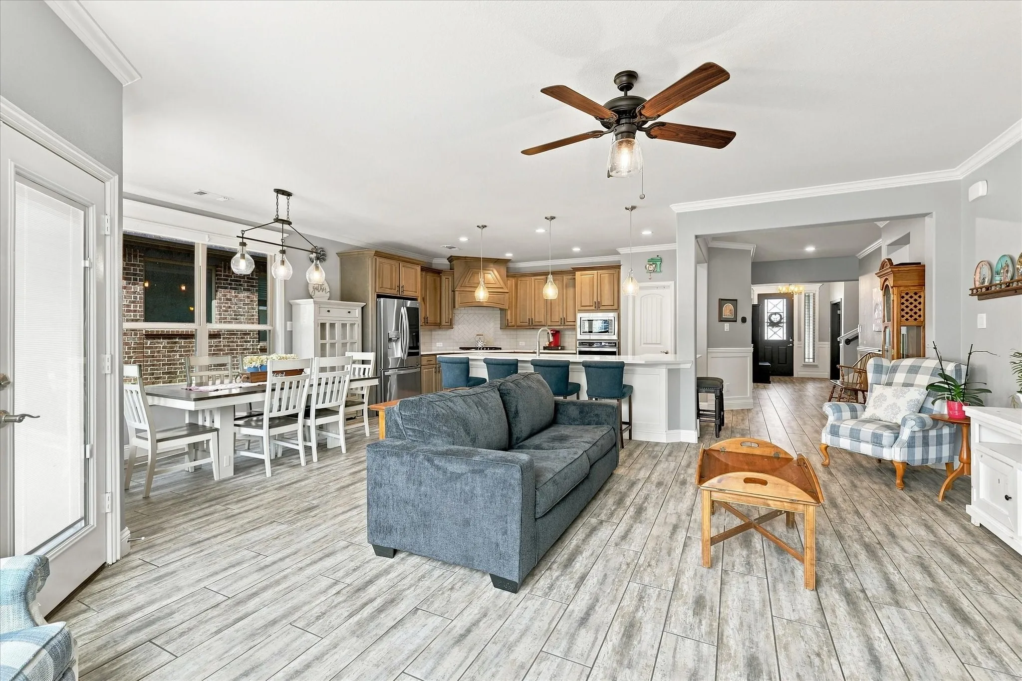 Single Family Residence For Sale in Tarrant County , 4868 Nickeldale Court, Fort Worth, Texas 76244, 4 Bedroom, 4 Bathroom, 3 Garage spaces, 3,030 Sqft, built in 2019, mls#21381715, Real Estate Agent in Fort Worth, Homes For Sale in Tarrant county, Homes For Sale in Fort Worth, Realtor in Fort Worth Texas, Real Estate Brokerage Independent Realty Texas, Luminita Cordes Realtor