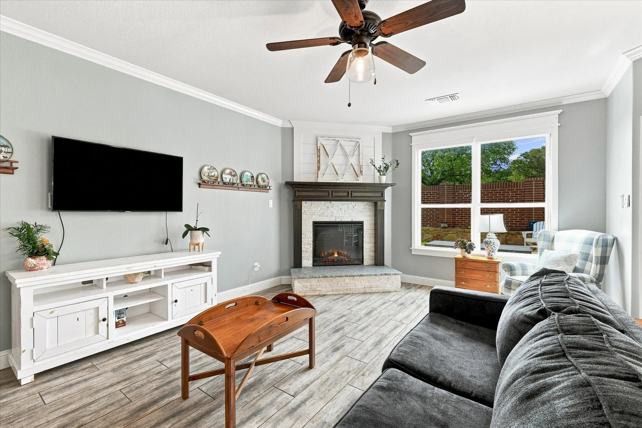 Single Family Residence For Sale in Tarrant County , 4868 Nickeldale Court, Fort Worth, Texas 76244, 4 Bedroom, 4 Bathroom, 3 Garage spaces, 3,030 Sqft, built in 2019, mls#21381715, Real Estate Agent in Fort Worth, Homes For Sale in Tarrant county, Homes For Sale in Fort Worth, Realtor in Fort Worth Texas, Real Estate Brokerage Independent Realty Texas, Luminita Cordes Realtor