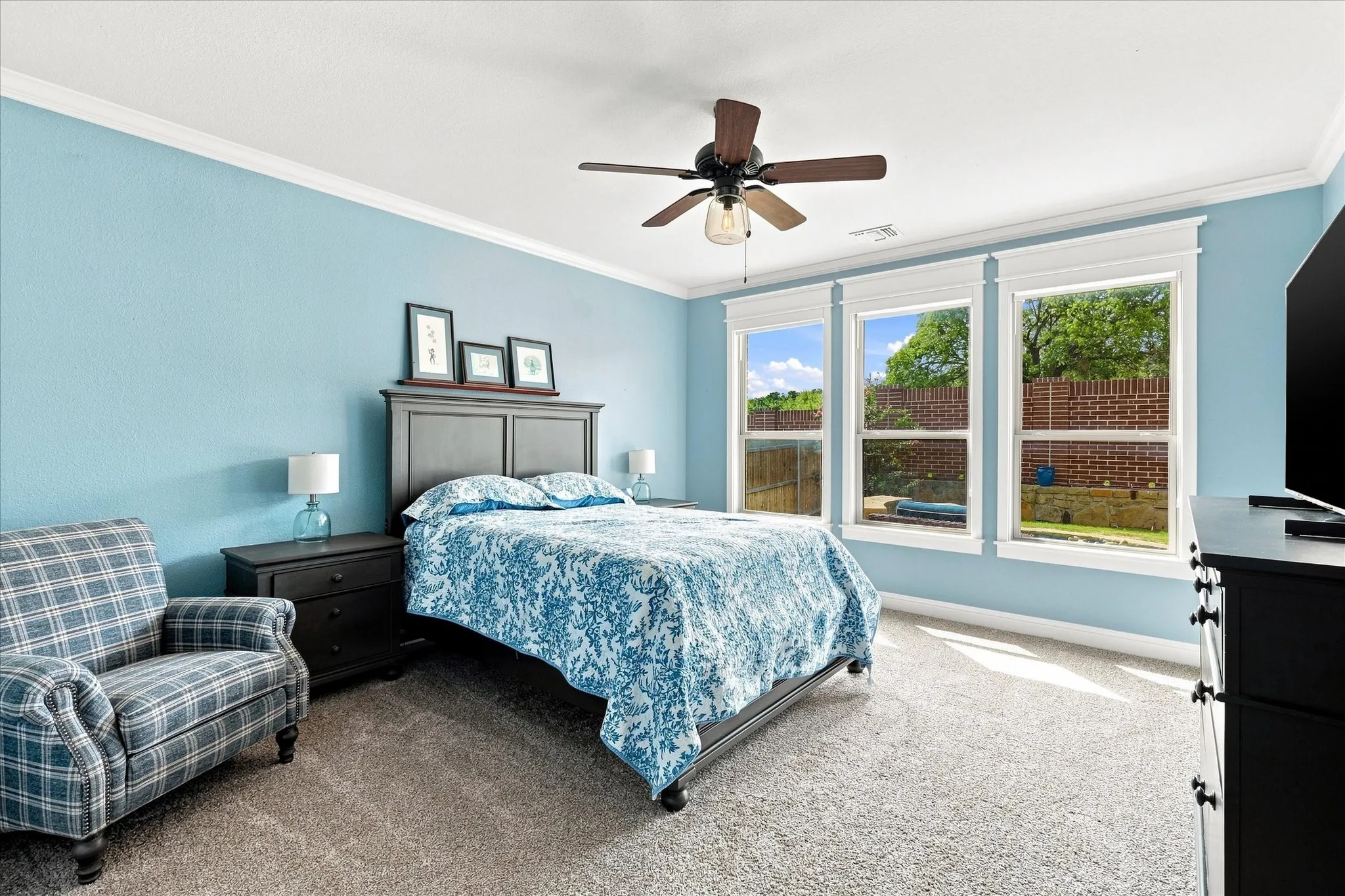 Single Family Residence For Sale in Tarrant County , 4868 Nickeldale Court, Fort Worth, Texas 76244, 4 Bedroom, 4 Bathroom, 3 Garage spaces, 3,030 Sqft, built in 2019, mls#21381715, Real Estate Agent in Fort Worth, Homes For Sale in Tarrant county, Homes For Sale in Fort Worth, Realtor in Fort Worth Texas, Real Estate Brokerage Independent Realty Texas, Luminita Cordes Realtor