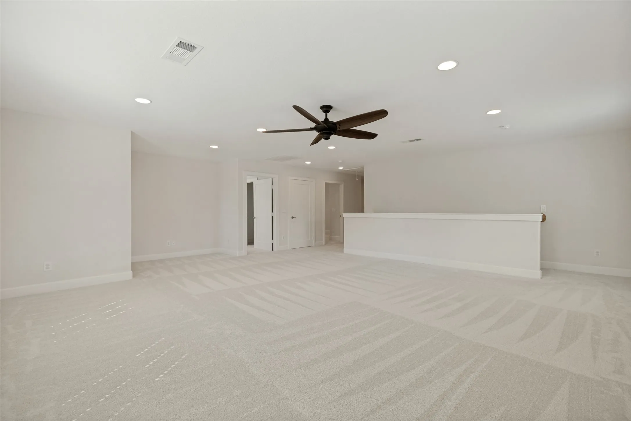 Single Family Residence For Sale in Collin County , 1016 Scenic Hills Drive, Mc Kinney, Texas 75071, 5 Bedroom, 3 Bathroom, 2 Garage spaces, 3,263 Sqft, built in 2016, mls#21334078, Real Estate Agent in Mc Kinney, Homes For Sale in Collin county, Homes For Sale in Mc Kinney, Realtor in Mc Kinney Texas, Real Estate Brokerage Independent Realty Texas, Luminita Cordes Realtor