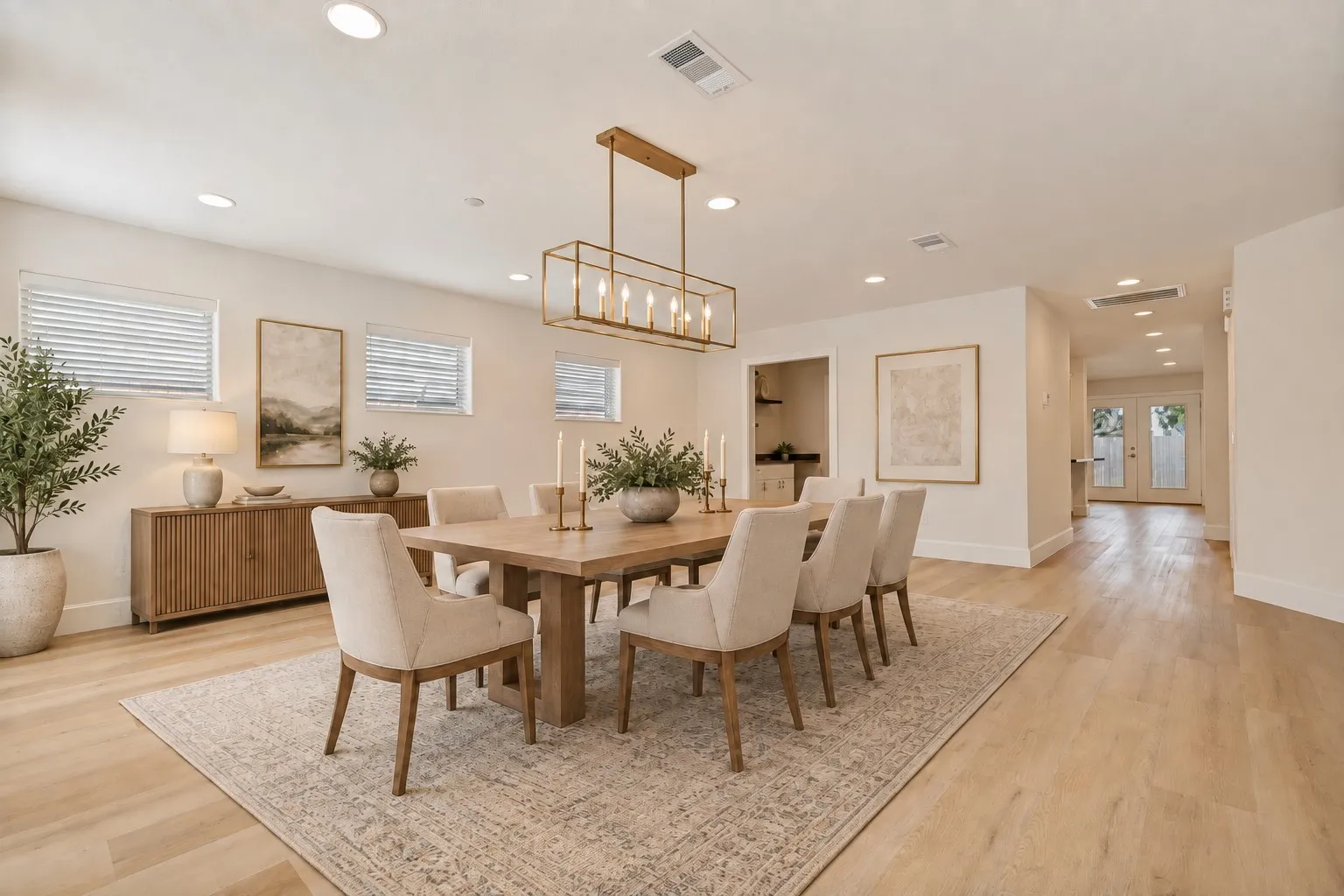 Single Family Residence For Sale in Collin County , 1016 Scenic Hills Drive, Mc Kinney, Texas 75071, 5 Bedroom, 3 Bathroom, 2 Garage spaces, 3,263 Sqft, built in 2016, mls#21334078, Real Estate Agent in Mc Kinney, Homes For Sale in Collin county, Homes For Sale in Mc Kinney, Realtor in Mc Kinney Texas, Real Estate Brokerage Independent Realty Texas, Luminita Cordes Realtor