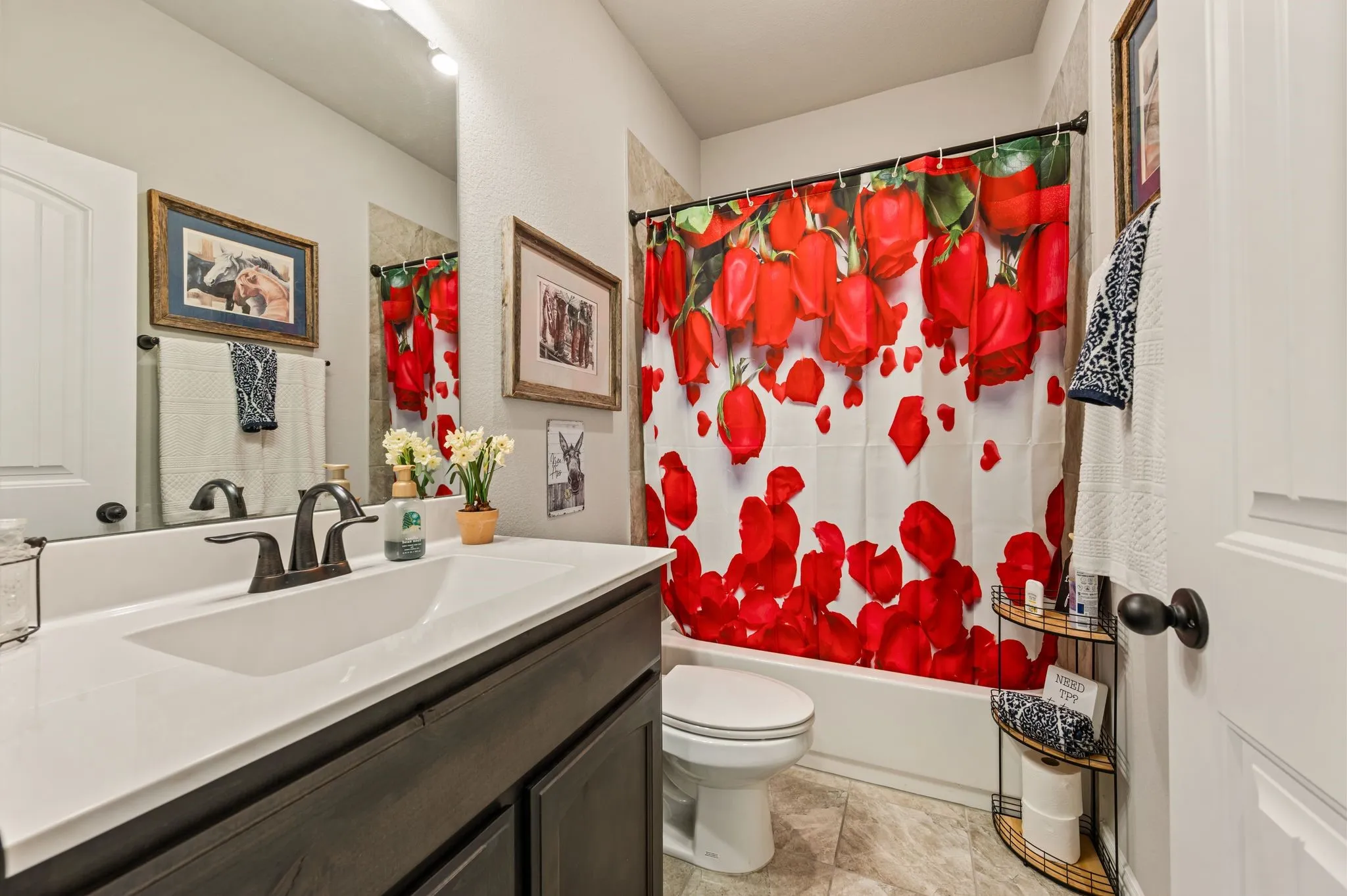 Single Family Residence For Sale in Parker County , 1504 Shindig Court, Weatherford, Texas 76087, 3 Bedroom, 2 Bathroom, 2 Garage spaces, 2,003 Sqft, built in 2020, mls#21382646, Real Estate Agent in Weatherford, Homes For Sale in Parker county, Homes For Sale in Weatherford, Realtor in Weatherford Texas, Real Estate Brokerage Independent Realty Texas, Luminita Cordes Realtor