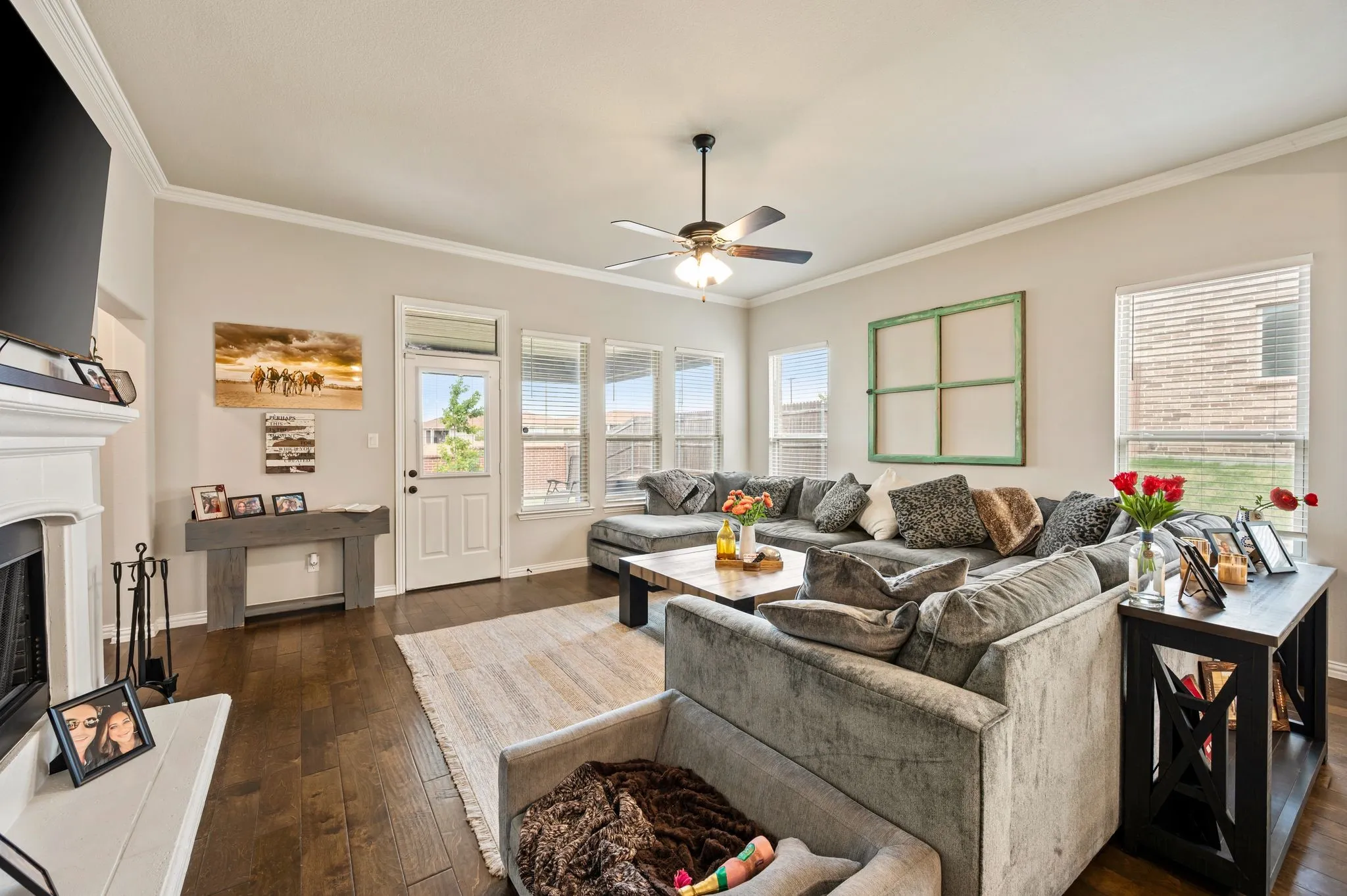Single Family Residence For Sale in Parker County , 1504 Shindig Court, Weatherford, Texas 76087, 3 Bedroom, 2 Bathroom, 2 Garage spaces, 2,003 Sqft, built in 2020, mls#21382646, Real Estate Agent in Weatherford, Homes For Sale in Parker county, Homes For Sale in Weatherford, Realtor in Weatherford Texas, Real Estate Brokerage Independent Realty Texas, Luminita Cordes Realtor