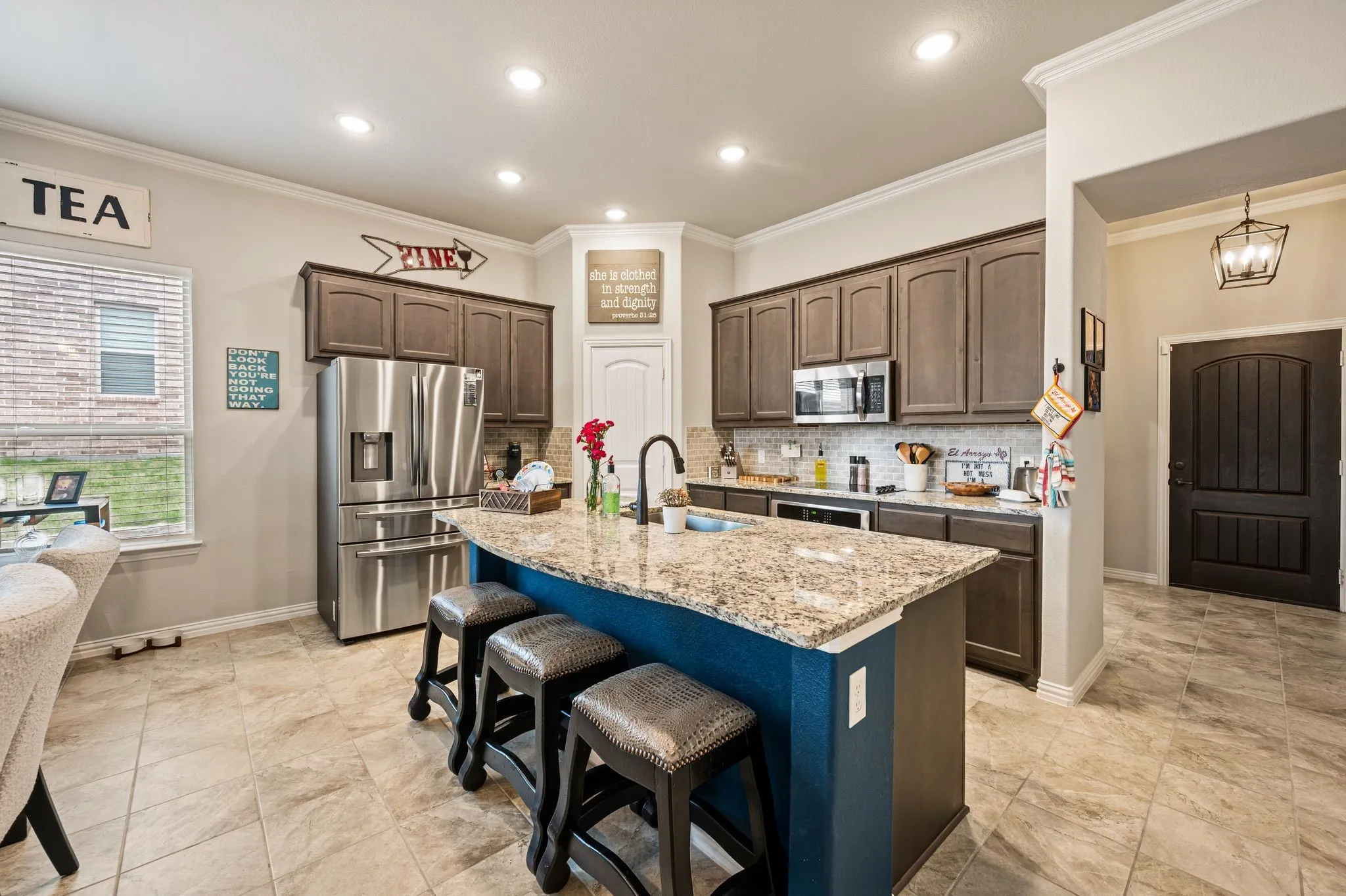 Single Family Residence For Sale in Parker County , 1504 Shindig Court, Weatherford, Texas 76087, 3 Bedroom, 2 Bathroom, 2 Garage spaces, 2,003 Sqft, built in 2020, mls#21382646, Real Estate Agent in Weatherford, Homes For Sale in Parker county, Homes For Sale in Weatherford, Realtor in Weatherford Texas, Real Estate Brokerage Independent Realty Texas, Luminita Cordes Realtor