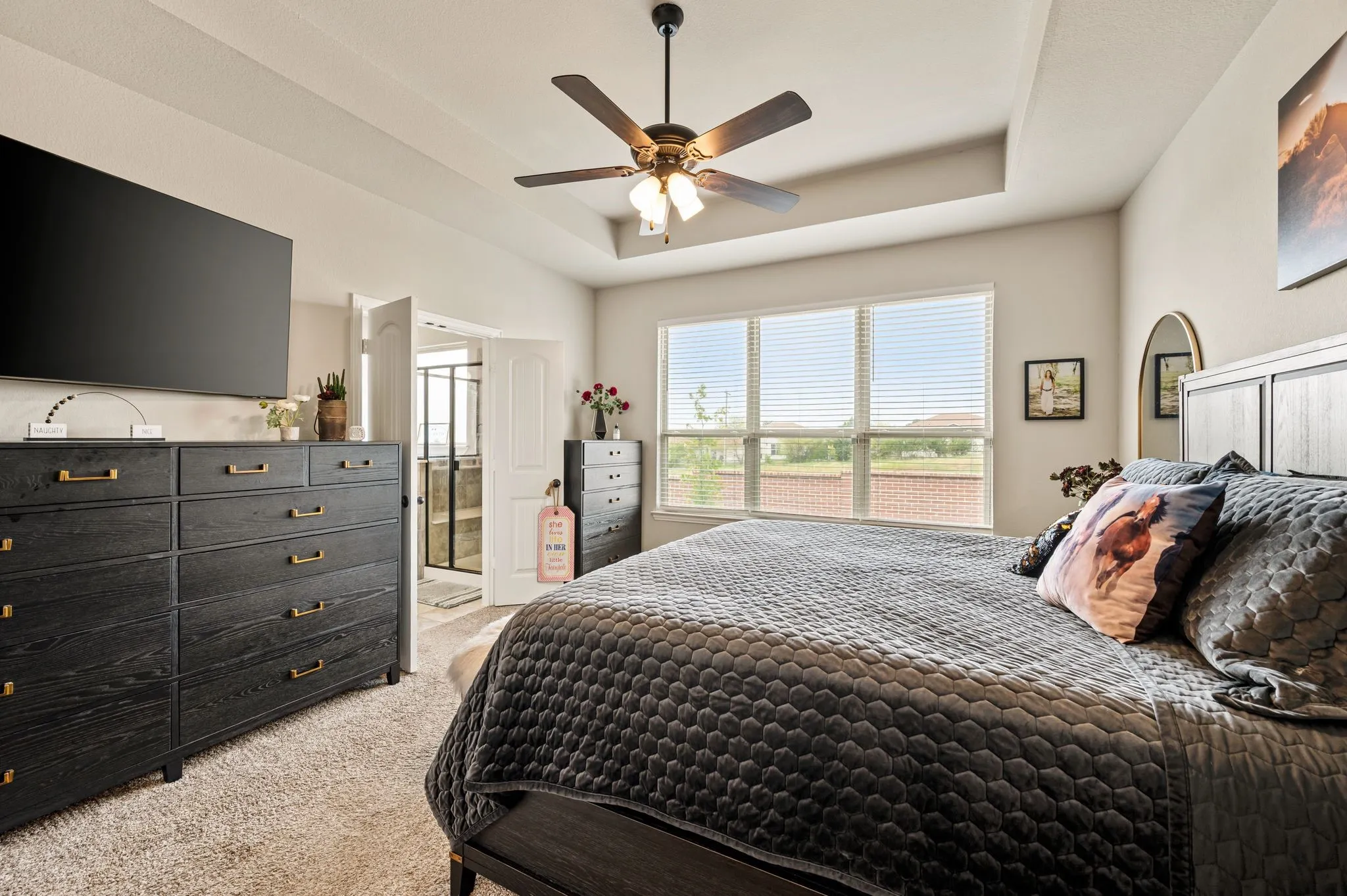 Single Family Residence For Sale in Parker County , 1504 Shindig Court, Weatherford, Texas 76087, 3 Bedroom, 2 Bathroom, 2 Garage spaces, 2,003 Sqft, built in 2020, mls#21382646, Real Estate Agent in Weatherford, Homes For Sale in Parker county, Homes For Sale in Weatherford, Realtor in Weatherford Texas, Real Estate Brokerage Independent Realty Texas, Luminita Cordes Realtor