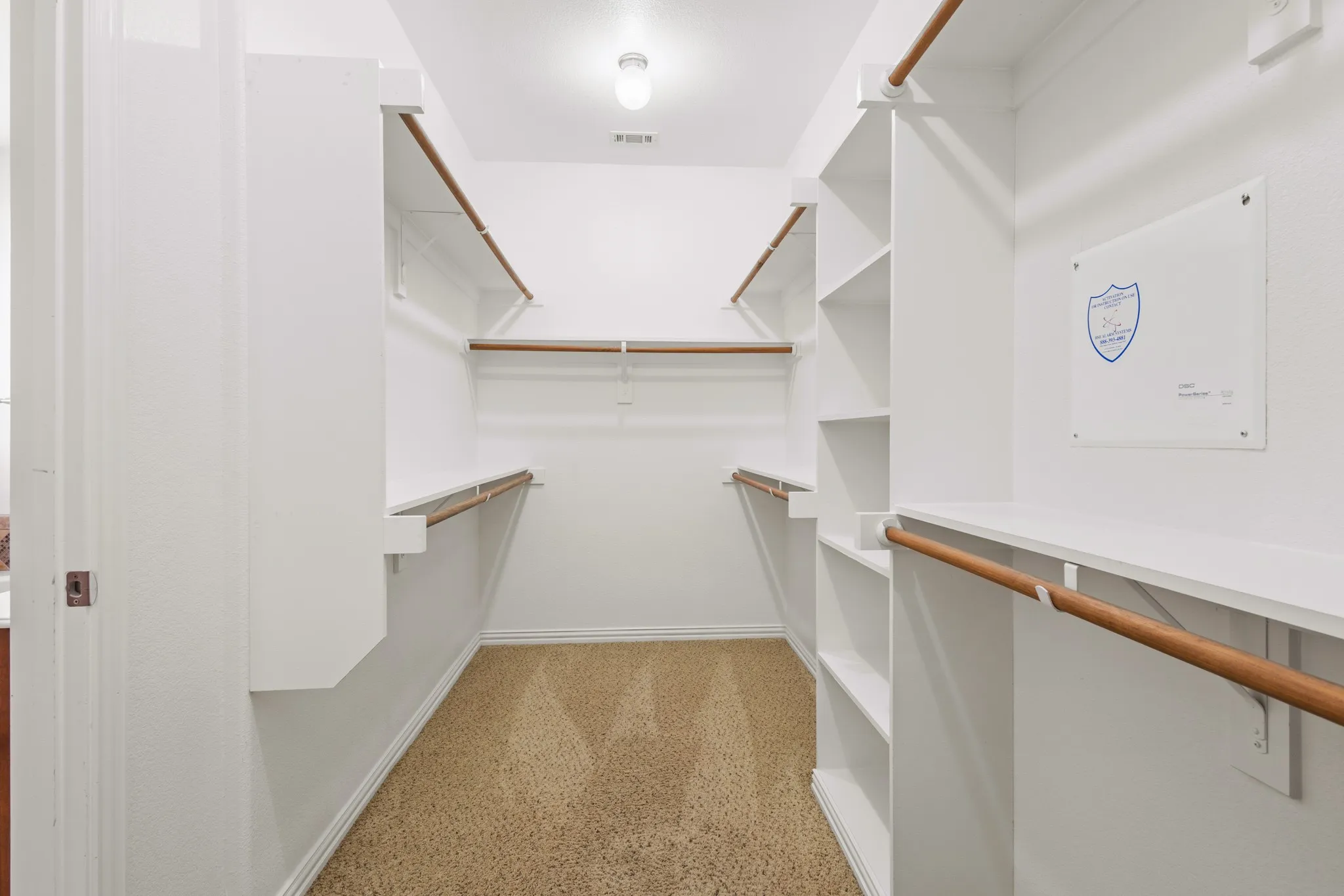 Single Family Residence For Rent in Tarrant County , 8224 Summerview Court, Fort Worth, Texas 76123, 4 Bedroom, 3 Bathroom, 2 Garage spaces, 2,818 Sqft, built in 2009, mls#21382708, Real Estate Agent in Fort Worth, Homes For Rent in Tarrant county, Homes For Rent in Fort Worth, Realtor in Fort Worth Texas, Real Estate Brokerage Independent Realty Texas, Luminita Cordes Realtor