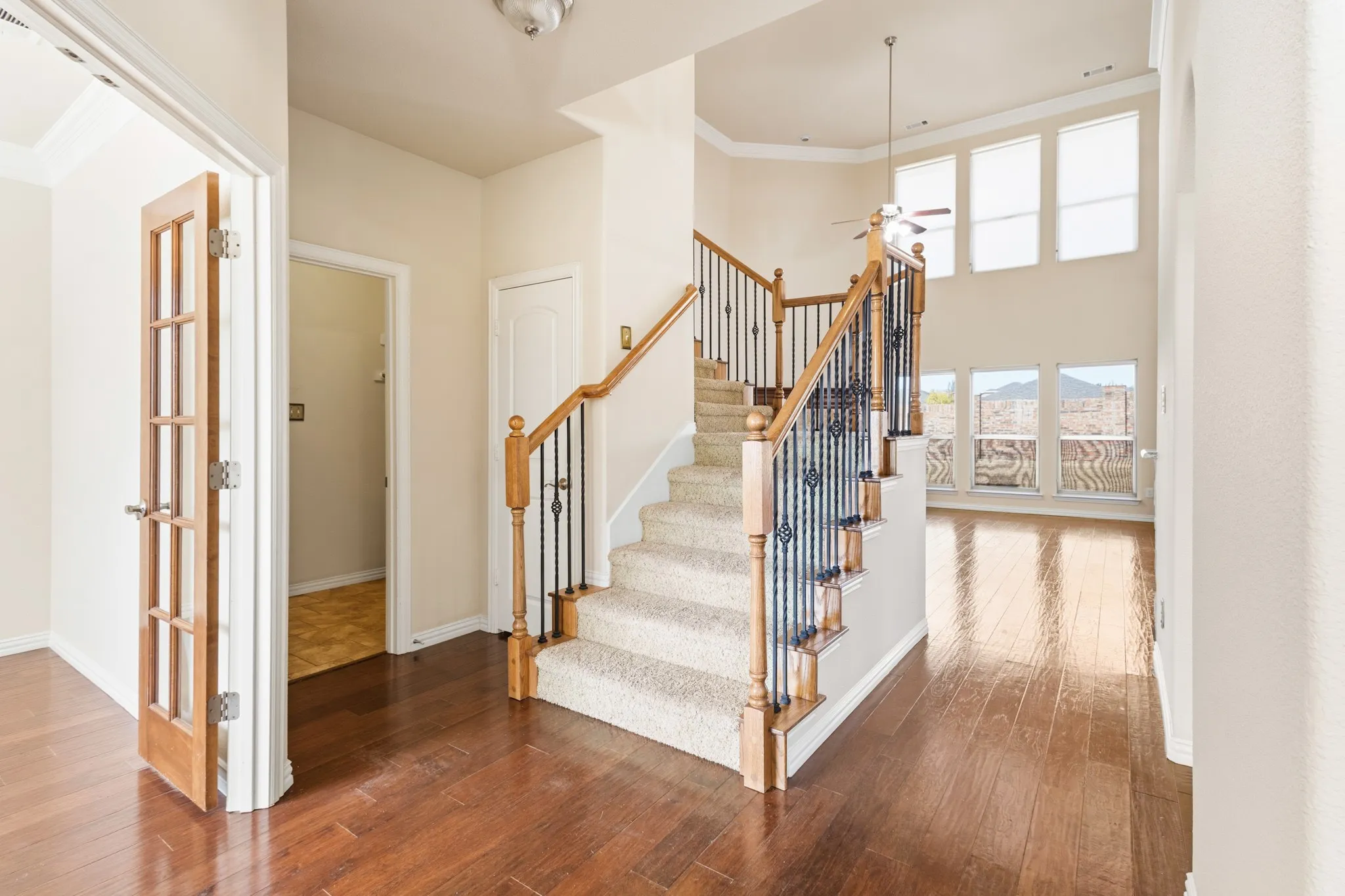 Single Family Residence For Rent in Tarrant County , 8224 Summerview Court, Fort Worth, Texas 76123, 4 Bedroom, 3 Bathroom, 2 Garage spaces, 2,818 Sqft, built in 2009, mls#21382708, Real Estate Agent in Fort Worth, Homes For Rent in Tarrant county, Homes For Rent in Fort Worth, Realtor in Fort Worth Texas, Real Estate Brokerage Independent Realty Texas, Luminita Cordes Realtor