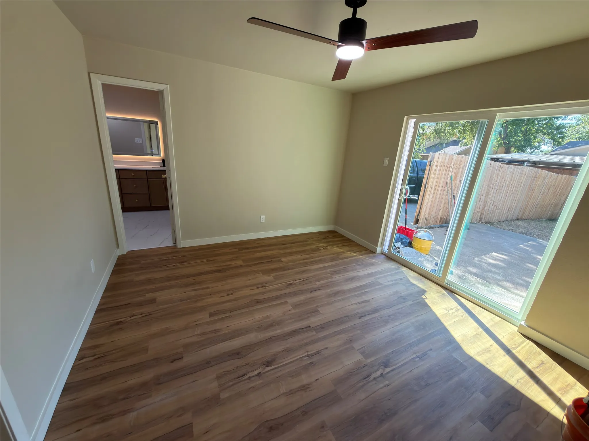 Single Family Residence For Sale in Dallas County , 1834 Caldwell, Garland, Texas 75041, 4 Bedroom, 3 Bathroom, 1 Garage spaces, 1,680 Sqft, built in 1977, mls#21380891, Real Estate Agent in Garland, Homes For Sale in Dallas county, Homes For Sale in Garland, Realtor in Garland Texas, Real Estate Brokerage Independent Realty Texas, Luminita Cordes Realtor