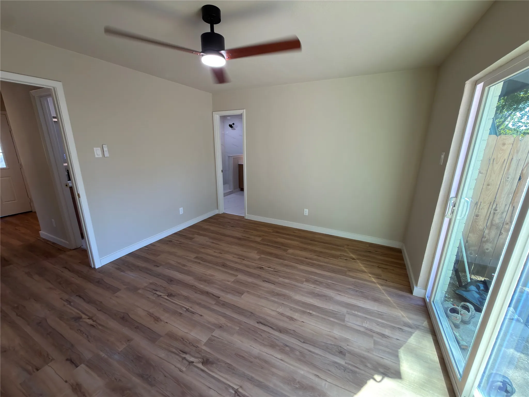Single Family Residence For Sale in Dallas County , 1834 Caldwell, Garland, Texas 75041, 4 Bedroom, 3 Bathroom, 1 Garage spaces, 1,680 Sqft, built in 1977, mls#21380891, Real Estate Agent in Garland, Homes For Sale in Dallas county, Homes For Sale in Garland, Realtor in Garland Texas, Real Estate Brokerage Independent Realty Texas, Luminita Cordes Realtor