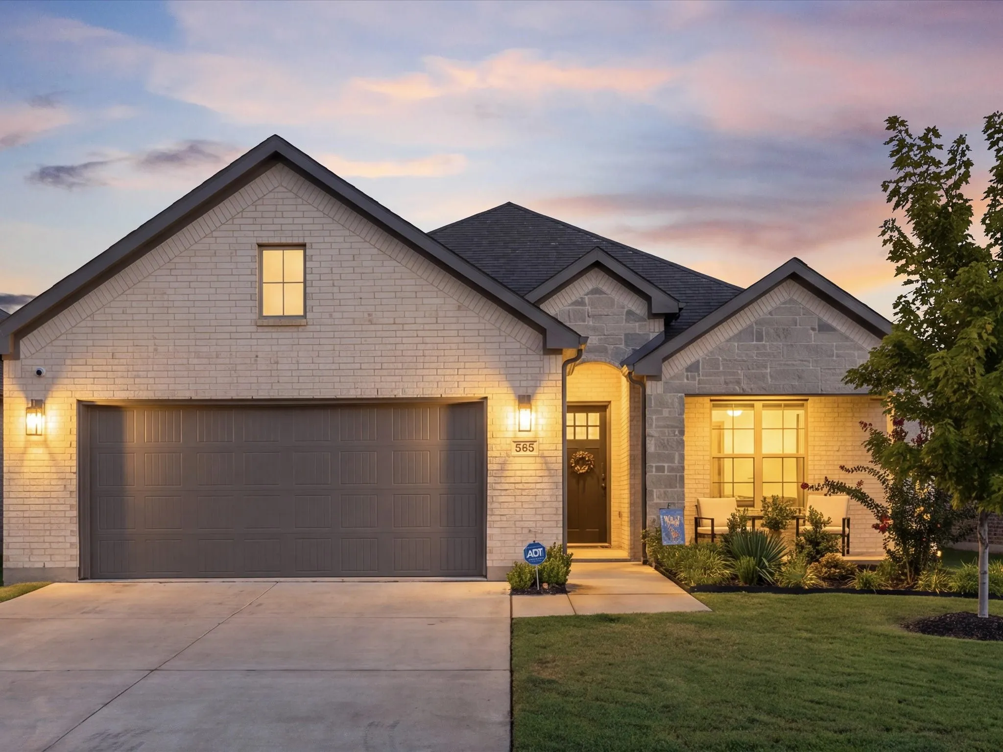 Single Family Residence For Sale in Collin County , 565 Beck Drive, Lavon, Texas 75166, 4 Bedroom, 4 Bathroom, 2 Garage spaces, 2,356 Sqft, built in 2024, mls#21382693, Real Estate Agent in Lavon, Homes For Sale in Collin county, Homes For Sale in Lavon, Realtor in Lavon Texas, Real Estate Brokerage Independent Realty Texas, Luminita Cordes Realtor