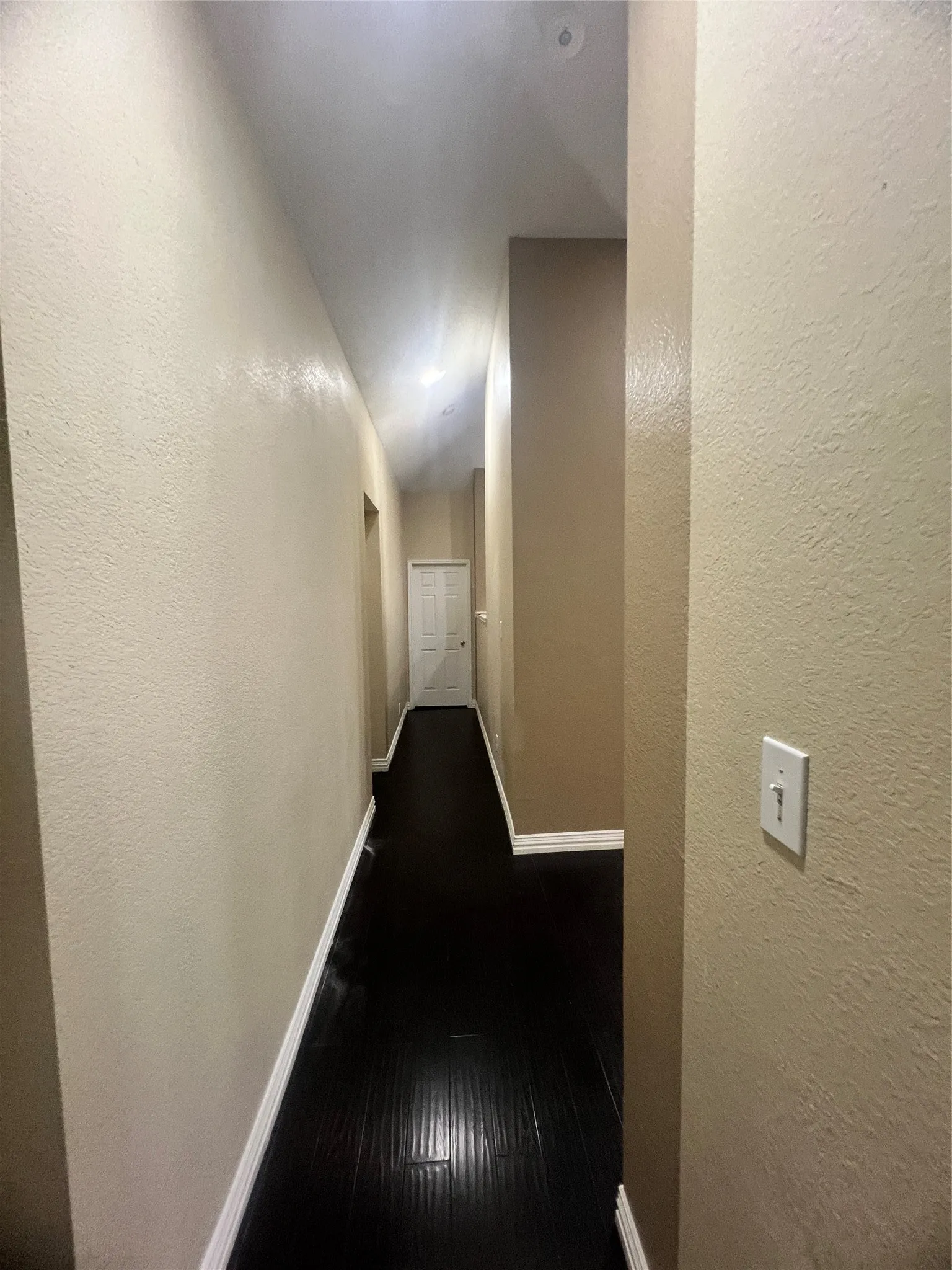 Single Family Residence For Rent in Tarrant County , 2607 Ridgeoak Trail, Mansfield, Texas 76063, 3 Bedroom, 2 Bathroom, 2 Garage spaces, 2,544 Sqft, built in 2000, mls#21382731, Real Estate Agent in Mansfield, Homes For Rent in Tarrant county, Homes For Rent in Mansfield, Realtor in Mansfield Texas, Real Estate Brokerage Independent Realty Texas, Luminita Cordes Realtor