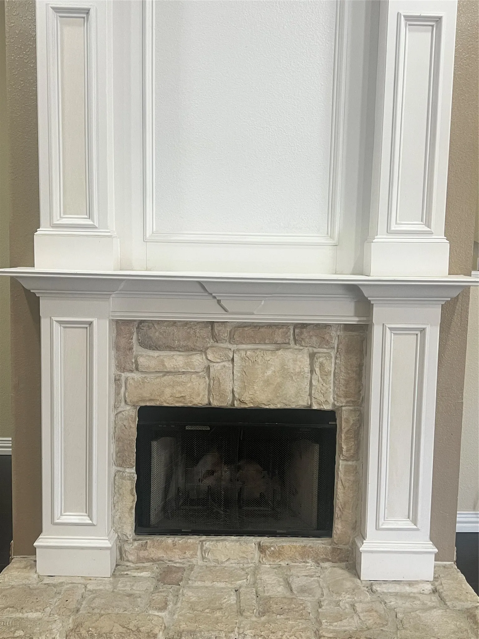 Single Family Residence For Rent in Tarrant County , 2607 Ridgeoak Trail, Mansfield, Texas 76063, 3 Bedroom, 2 Bathroom, 2 Garage spaces, 2,544 Sqft, built in 2000, mls#21382731, Real Estate Agent in Mansfield, Homes For Rent in Tarrant county, Homes For Rent in Mansfield, Realtor in Mansfield Texas, Real Estate Brokerage Independent Realty Texas, Luminita Cordes Realtor