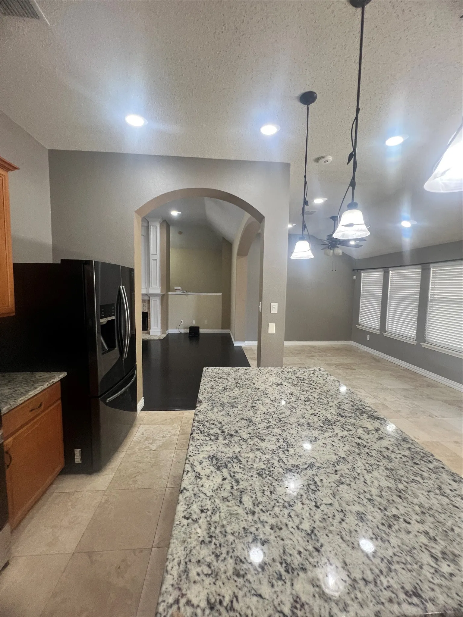 Single Family Residence For Rent in Tarrant County , 2607 Ridgeoak Trail, Mansfield, Texas 76063, 3 Bedroom, 2 Bathroom, 2 Garage spaces, 2,544 Sqft, built in 2000, mls#21382731, Real Estate Agent in Mansfield, Homes For Rent in Tarrant county, Homes For Rent in Mansfield, Realtor in Mansfield Texas, Real Estate Brokerage Independent Realty Texas, Luminita Cordes Realtor