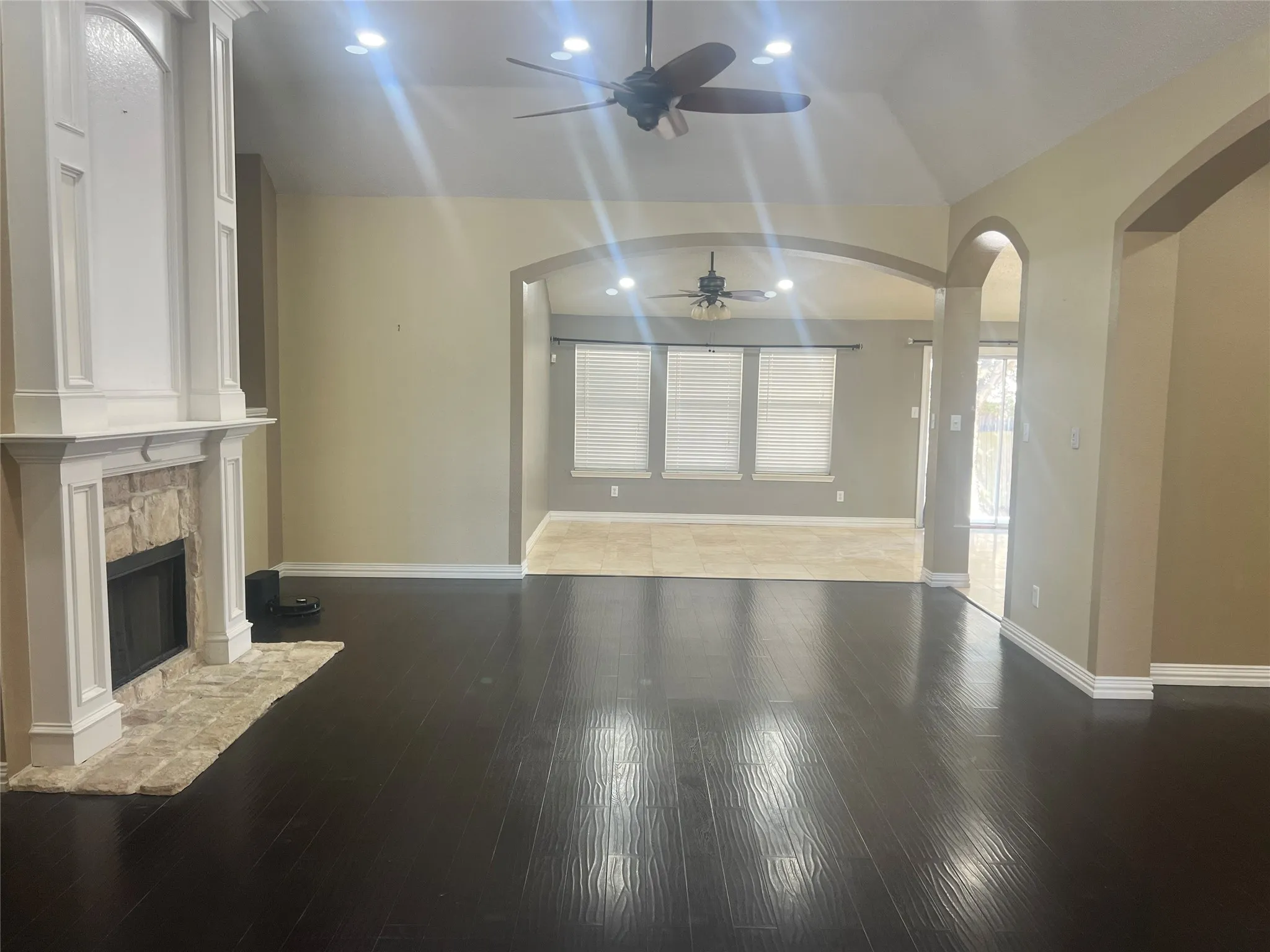 Single Family Residence For Rent in Tarrant County , 2607 Ridgeoak Trail, Mansfield, Texas 76063, 3 Bedroom, 2 Bathroom, 2 Garage spaces, 2,544 Sqft, built in 2000, mls#21382731, Real Estate Agent in Mansfield, Homes For Rent in Tarrant county, Homes For Rent in Mansfield, Realtor in Mansfield Texas, Real Estate Brokerage Independent Realty Texas, Luminita Cordes Realtor