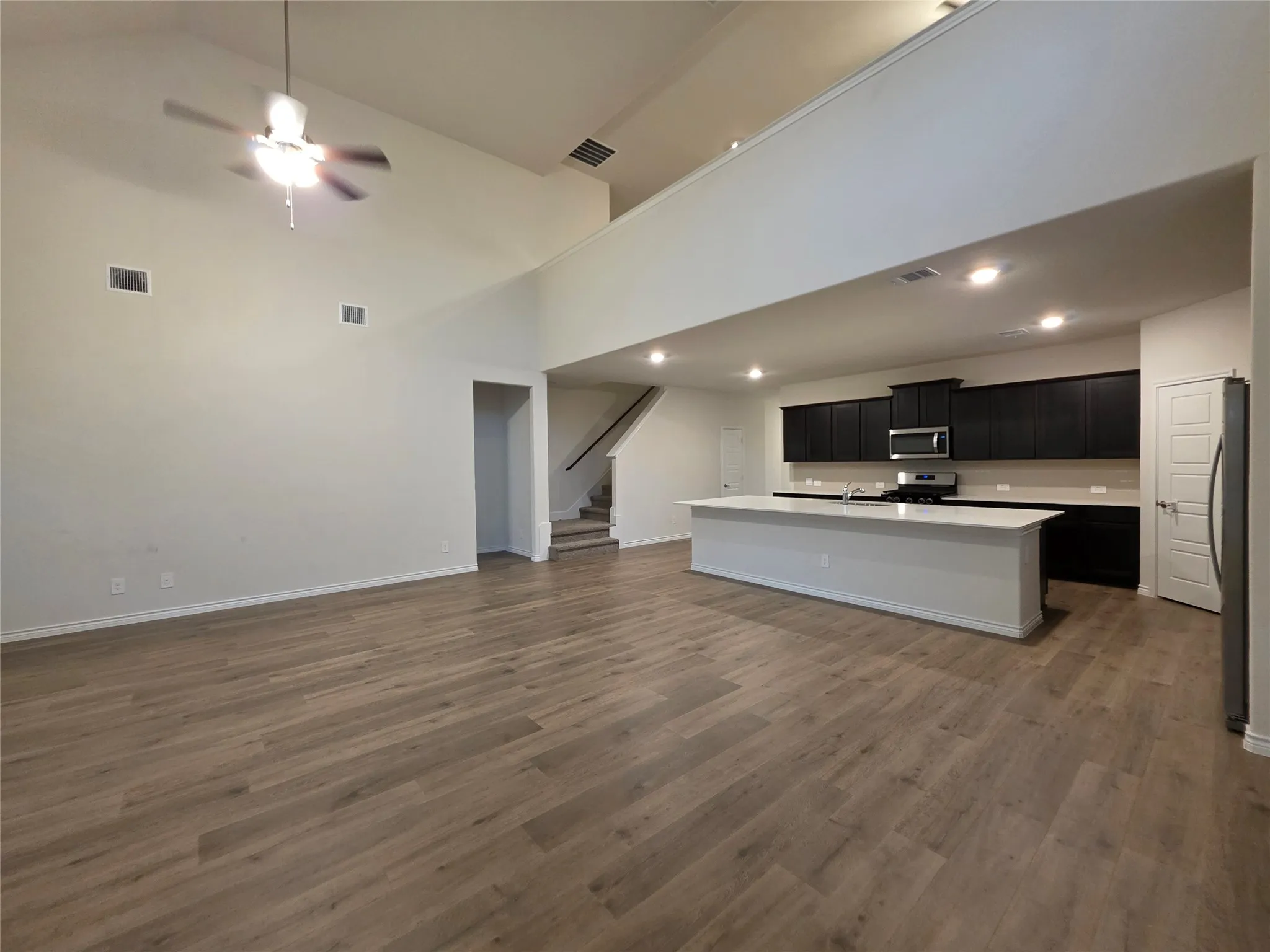 Single Family Residence For Rent in Denton County , 10108 Boxwood Way, Aubrey, Texas 76227, 4 Bedroom, 3 Bathroom, 2 Garage spaces, 2,965 Sqft, built in 2024, mls#21382572, Real Estate Agent in Aubrey, Homes For Rent in Denton county, Homes For Rent in Aubrey, Realtor in Aubrey Texas, Real Estate Brokerage Independent Realty Texas, Luminita Cordes Realtor