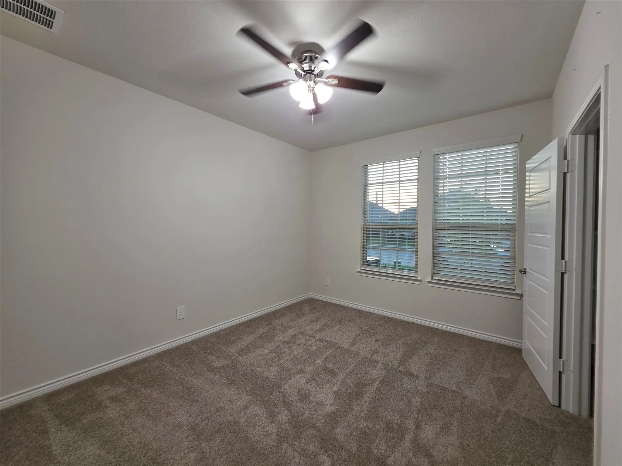 Single Family Residence For Rent in Denton County , 10108 Boxwood Way, Aubrey, Texas 76227, 4 Bedroom, 3 Bathroom, 2 Garage spaces, 2,965 Sqft, built in 2024, mls#21382572, Real Estate Agent in Aubrey, Homes For Rent in Denton county, Homes For Rent in Aubrey, Realtor in Aubrey Texas, Real Estate Brokerage Independent Realty Texas, Luminita Cordes Realtor