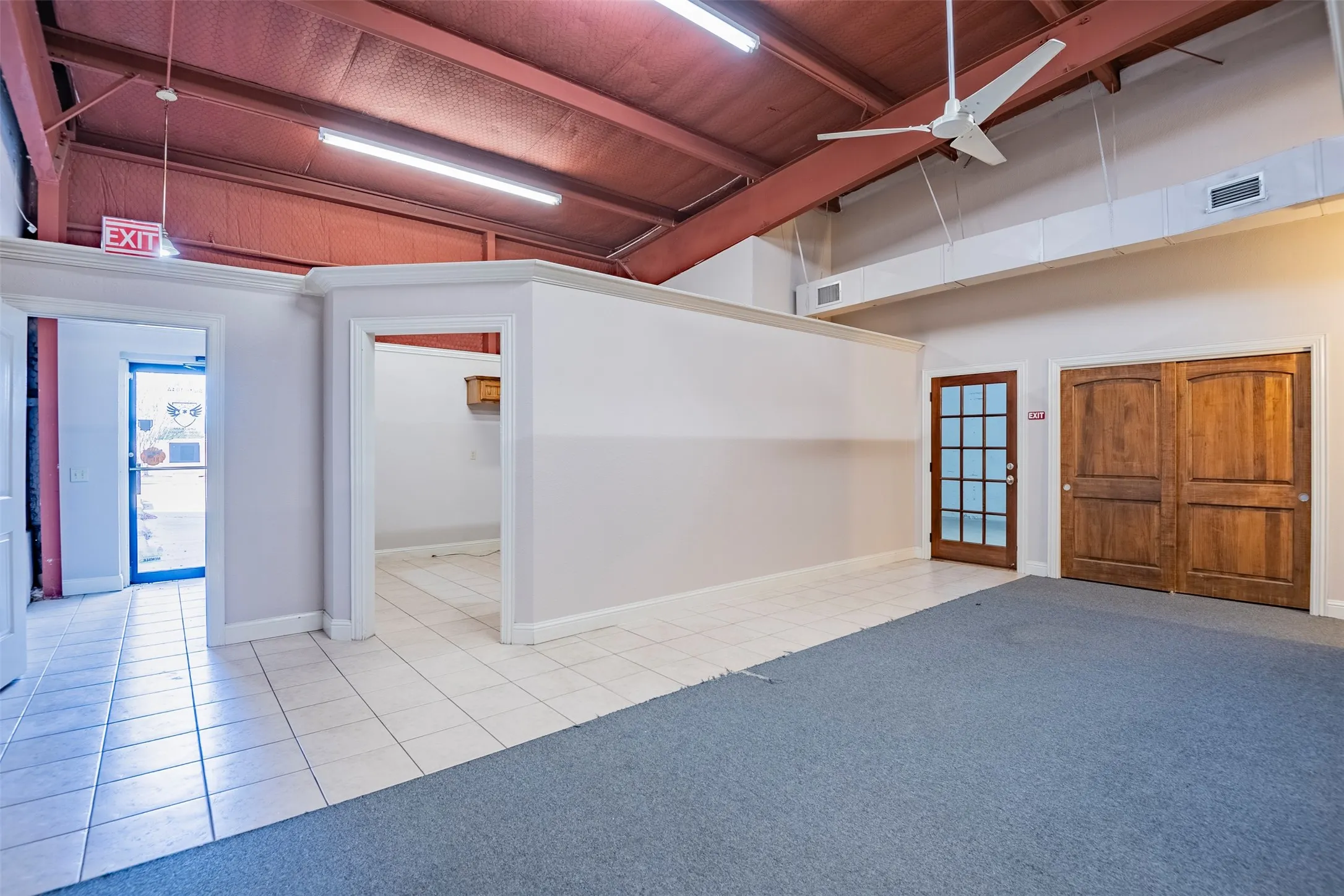 Warehouse For Rent in Ellis County , 104 A Industrial Drive, Waxahachie, Texas 75165, 0, 0, Garage spaces, 0 Sqft, built in 1986, mls#21357626, Real Estate Agent in Waxahachie, Homes For Rent in Ellis county, Homes For Rent in Waxahachie, Realtor in Waxahachie Texas, Real Estate Brokerage Independent Realty Texas, Luminita Cordes Realtor