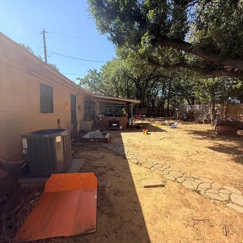 Single Family Residence For Sale in Denton County , 807 Mack Drive, Denton, Texas 76209, 3 Bedroom, 1 Bathroom, 1 Garage spaces, 1,315 Sqft, built in 1984, mls#21380834, Real Estate Agent in Denton, Homes For Sale in Denton county, Homes For Sale in Denton, Realtor in Denton Texas, Real Estate Brokerage Independent Realty Texas, Luminita Cordes Realtor